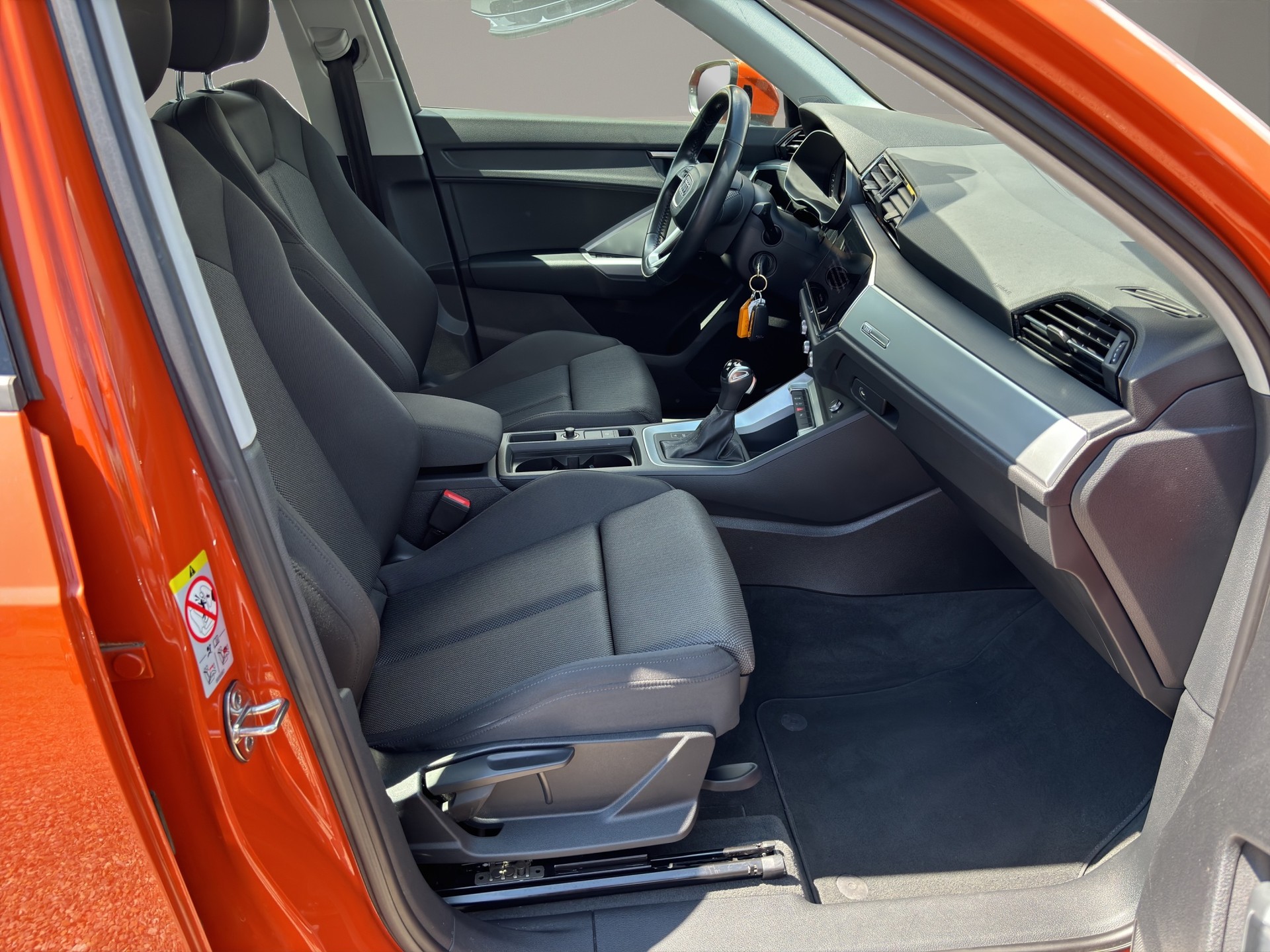 AUDI Q3 35 TFSI advanced S-tronic-image-12