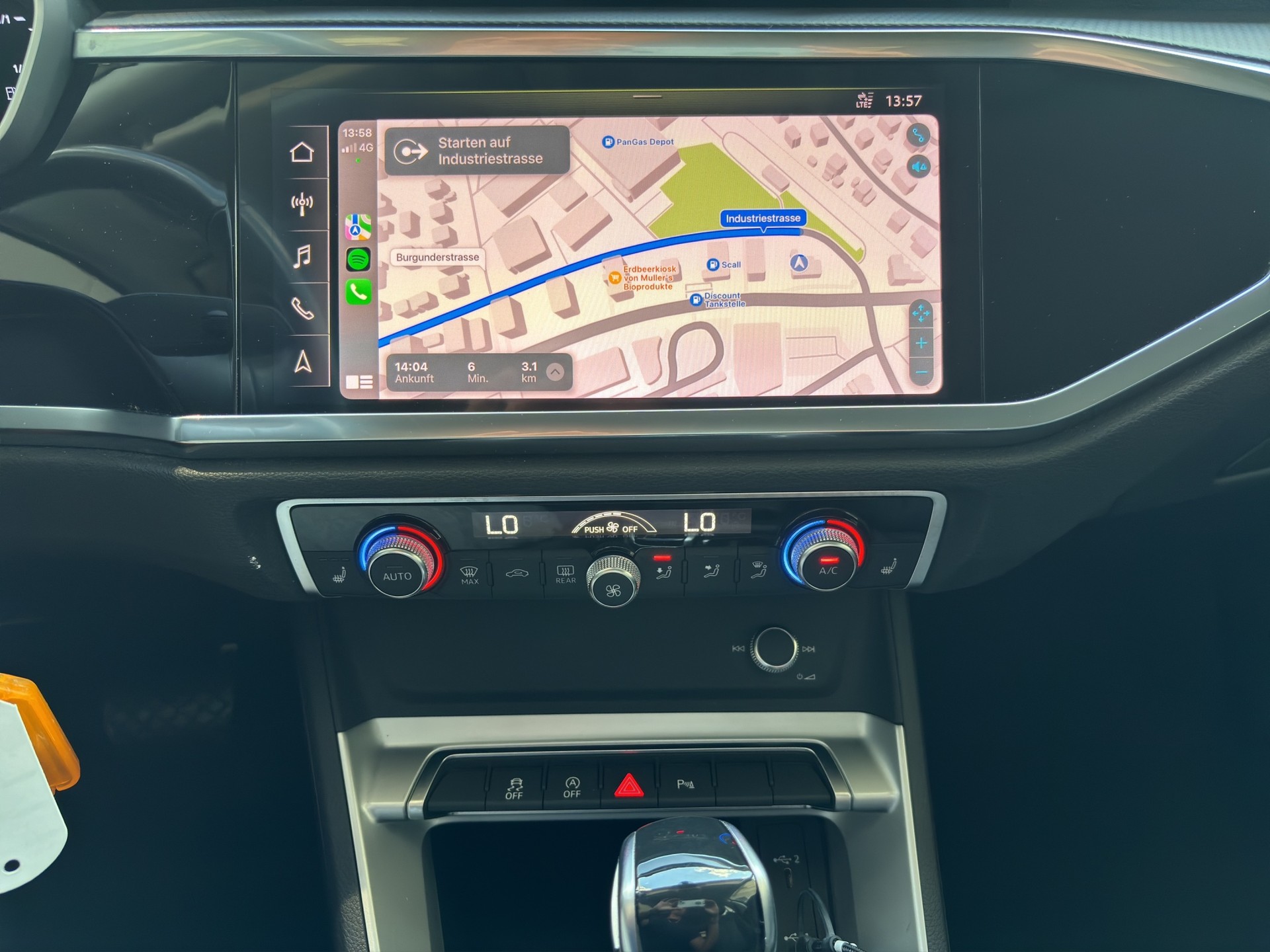 AUDI Q3 35 TFSI advanced S-tronic-image-23