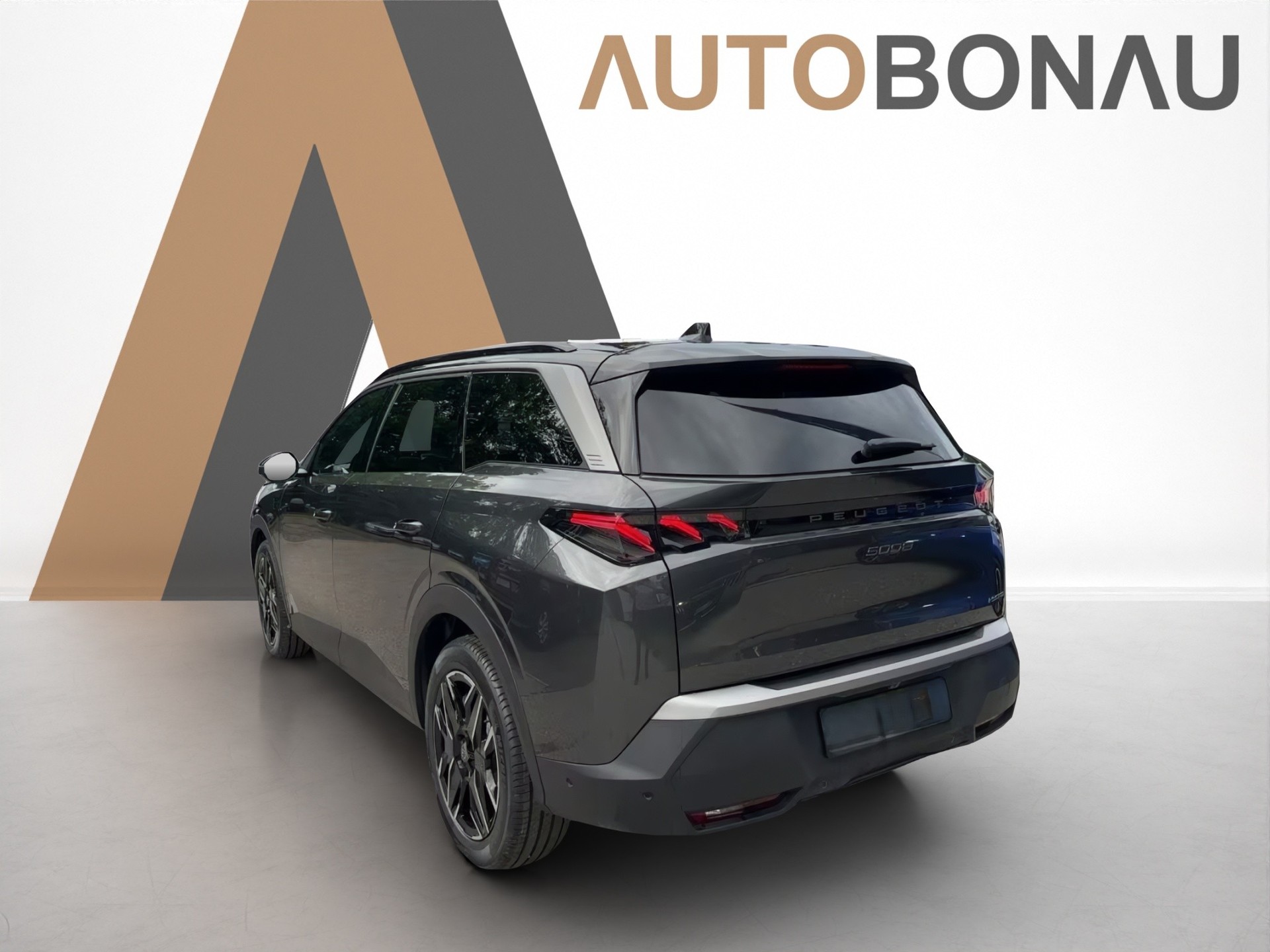PEUGEOT 5008 1.2 Hybrid e-DCS6 GT 7 Plätzer-showroom-element-1