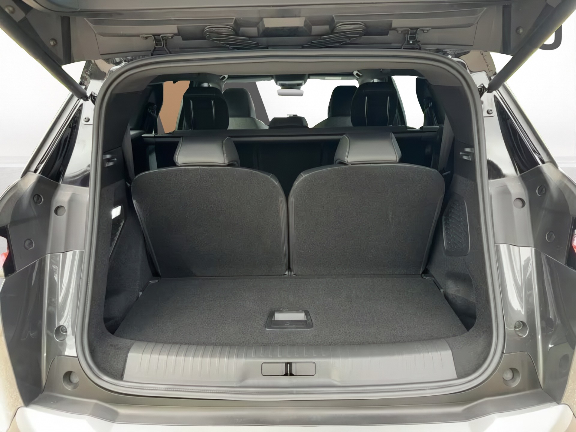 PEUGEOT 5008 1.2 Hybrid e-DCS6 GT 7 Plätzer-image-7