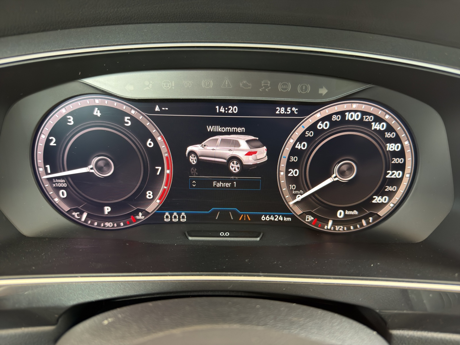 VW Tiguan 1.4TSI Comfortline 4Motion DSG-image-10