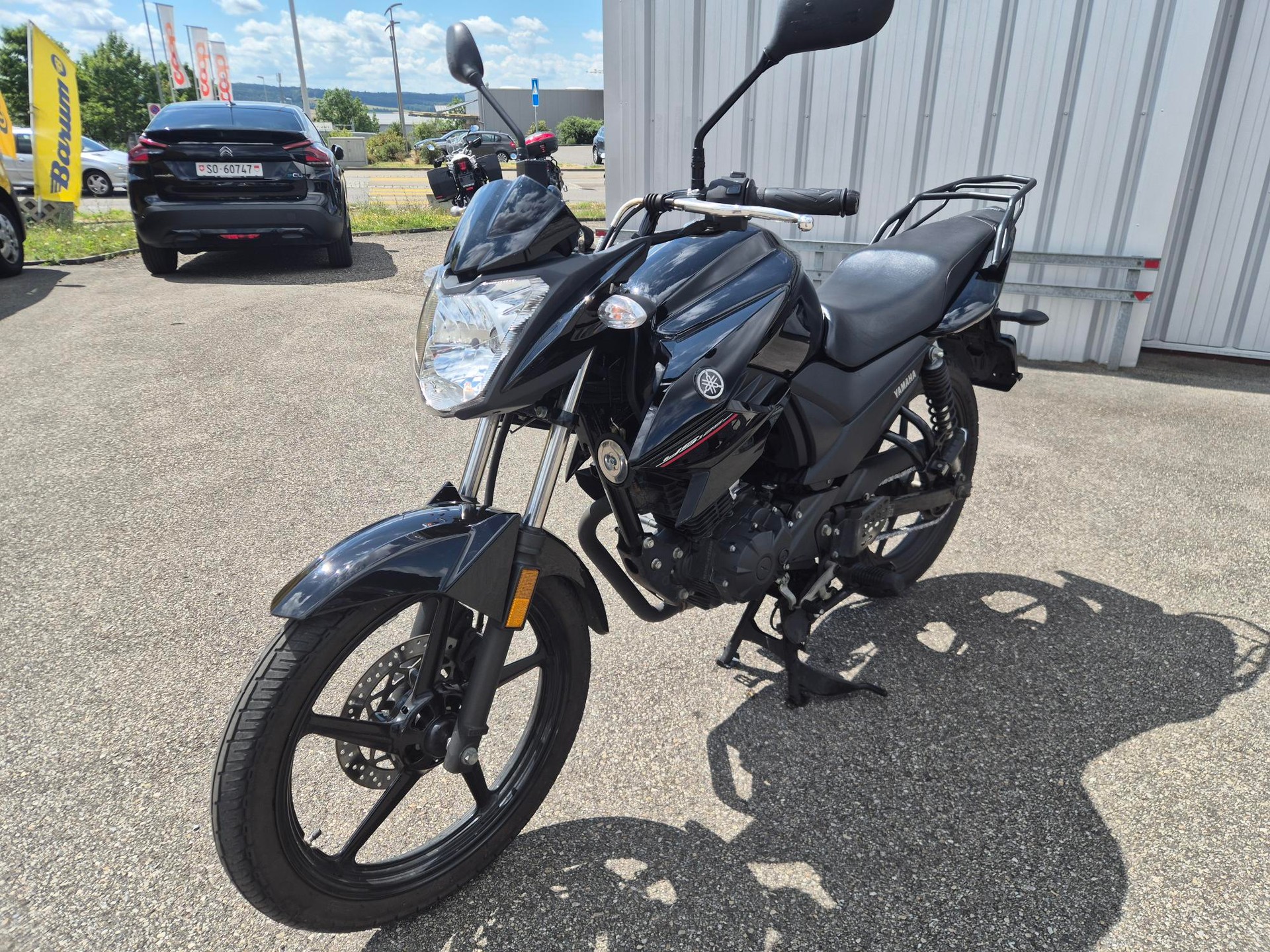 YAMAHA YS 125 UBS
