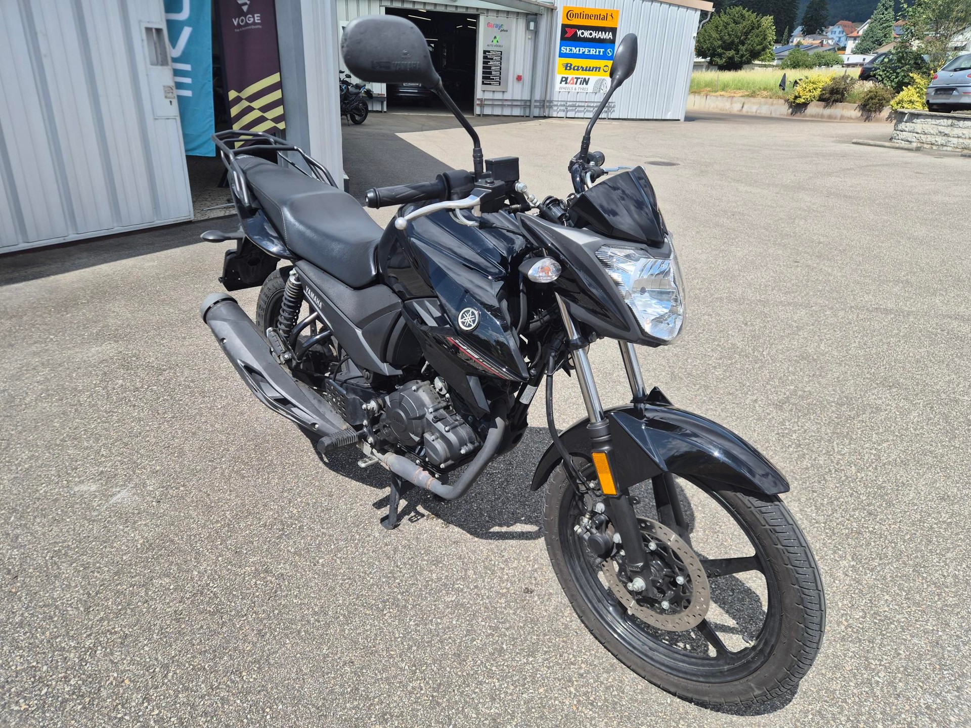 YAMAHA YS 125 UBS-image-6