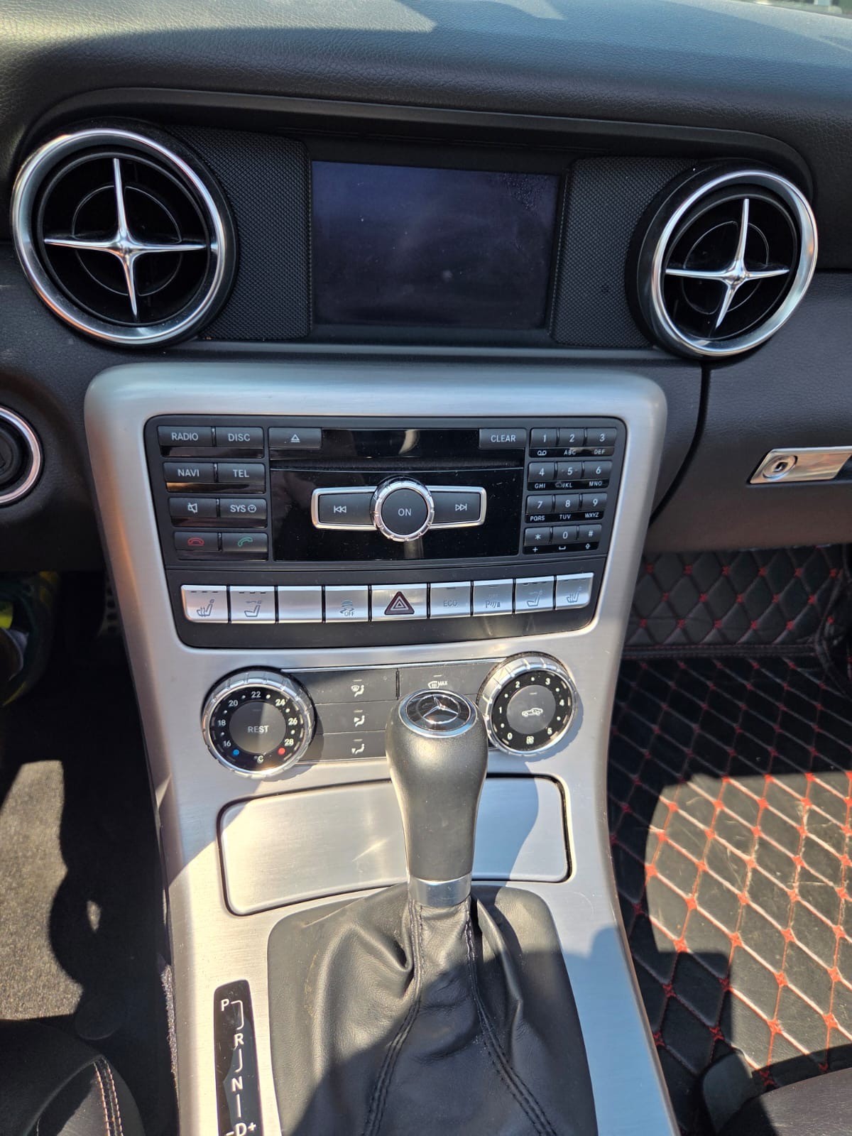 MERCEDES-BENZ SLK 200 7G-Tronic-image-15