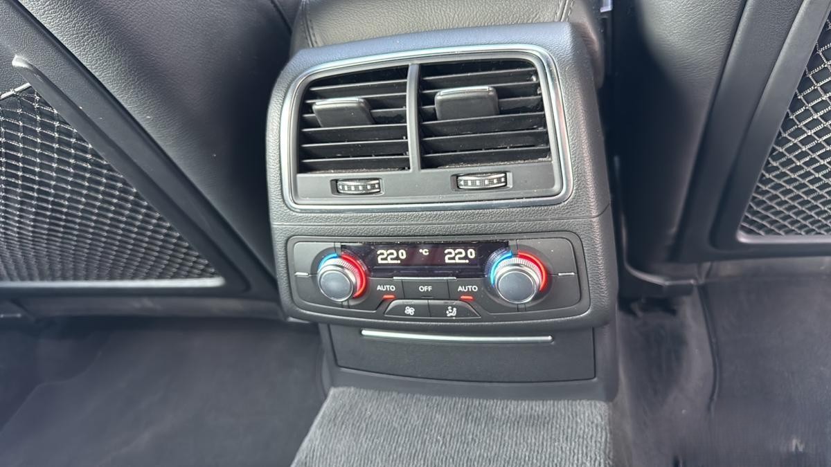 AUDI A6 Avant 3.0 TDI V6 quattro S-tronic-image-4