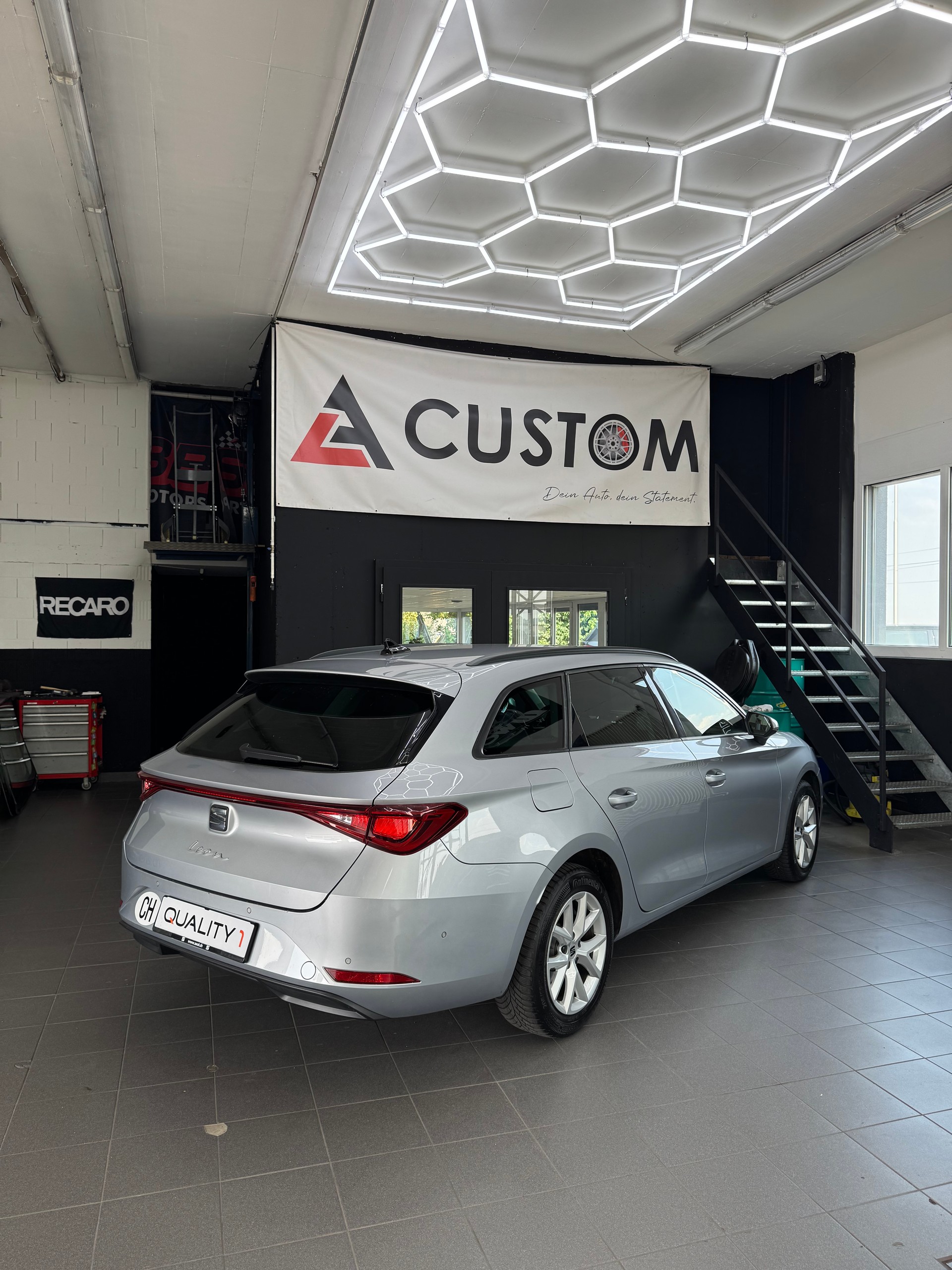 SEAT Leon ST 2.0 TDI EVO DSG Hola FR-image-4