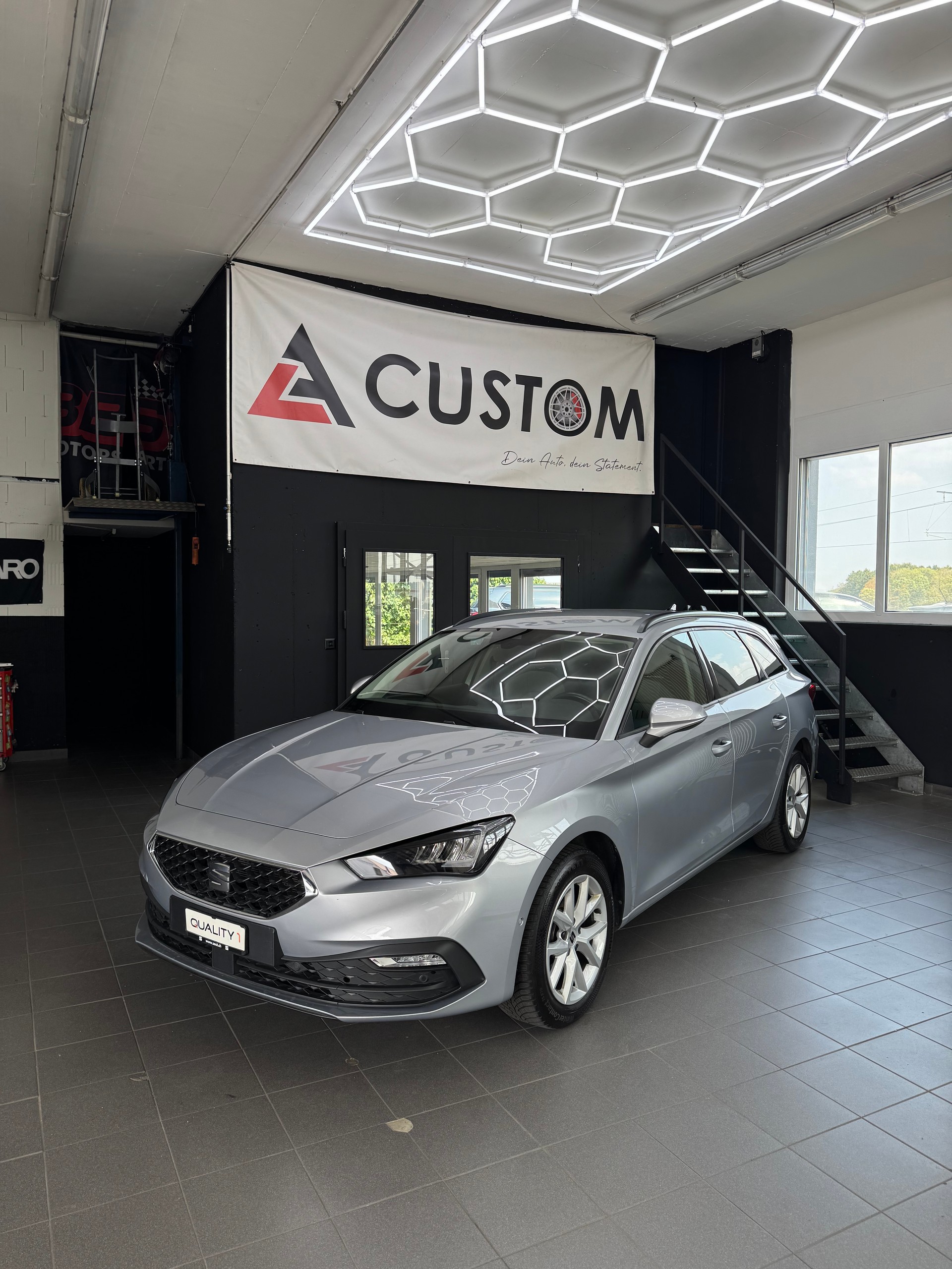 SEAT Leon ST 2.0 TDI EVO DSG Hola FR-image-0