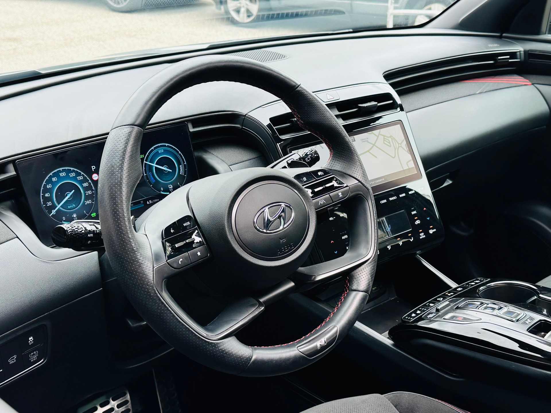 HYUNDAI Tucson 1.6 TGDI HEV N Line LUX pack 4WD-image-19
