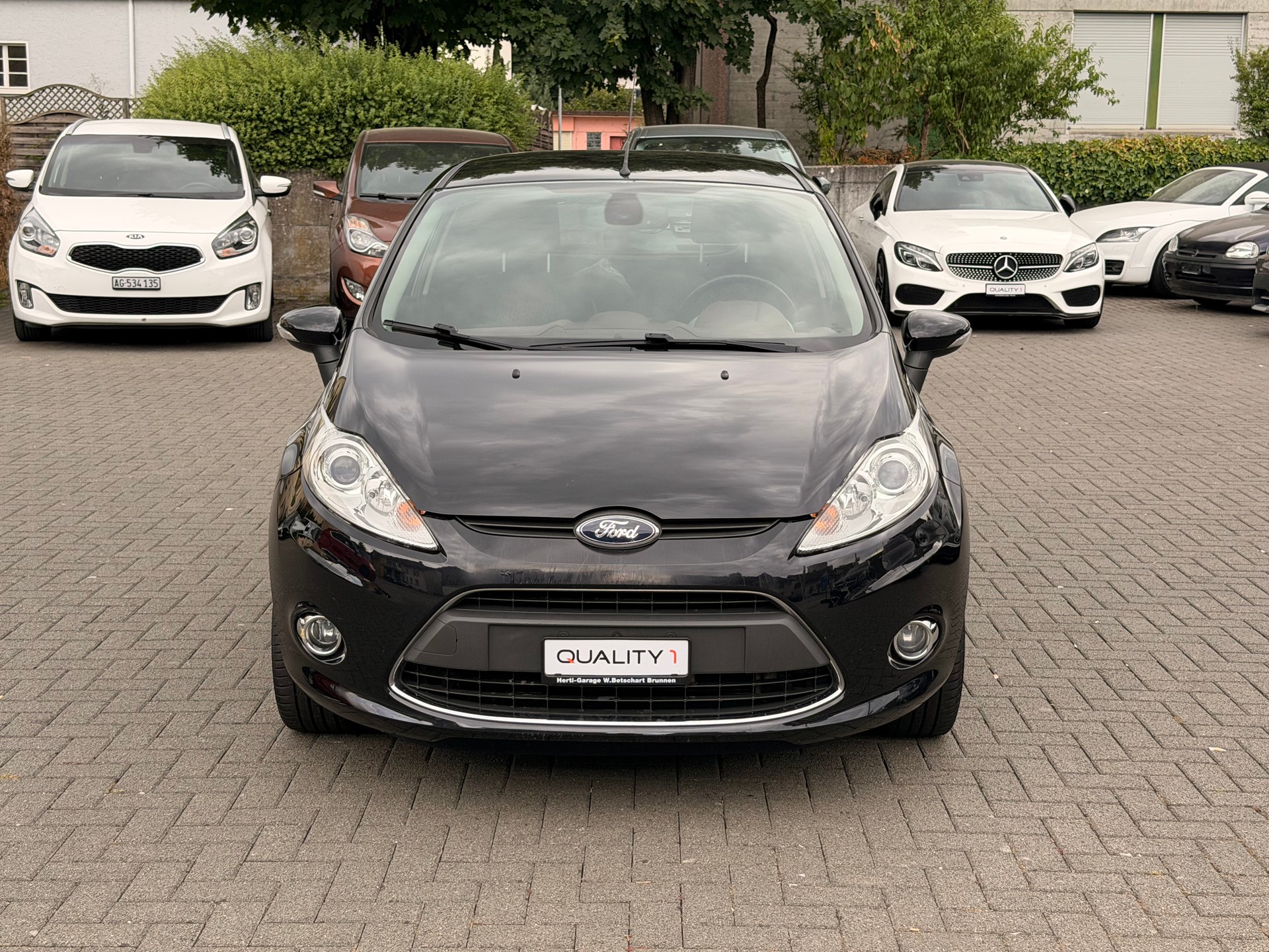 FORD Fiesta 1.6 16V Titanium-image-1