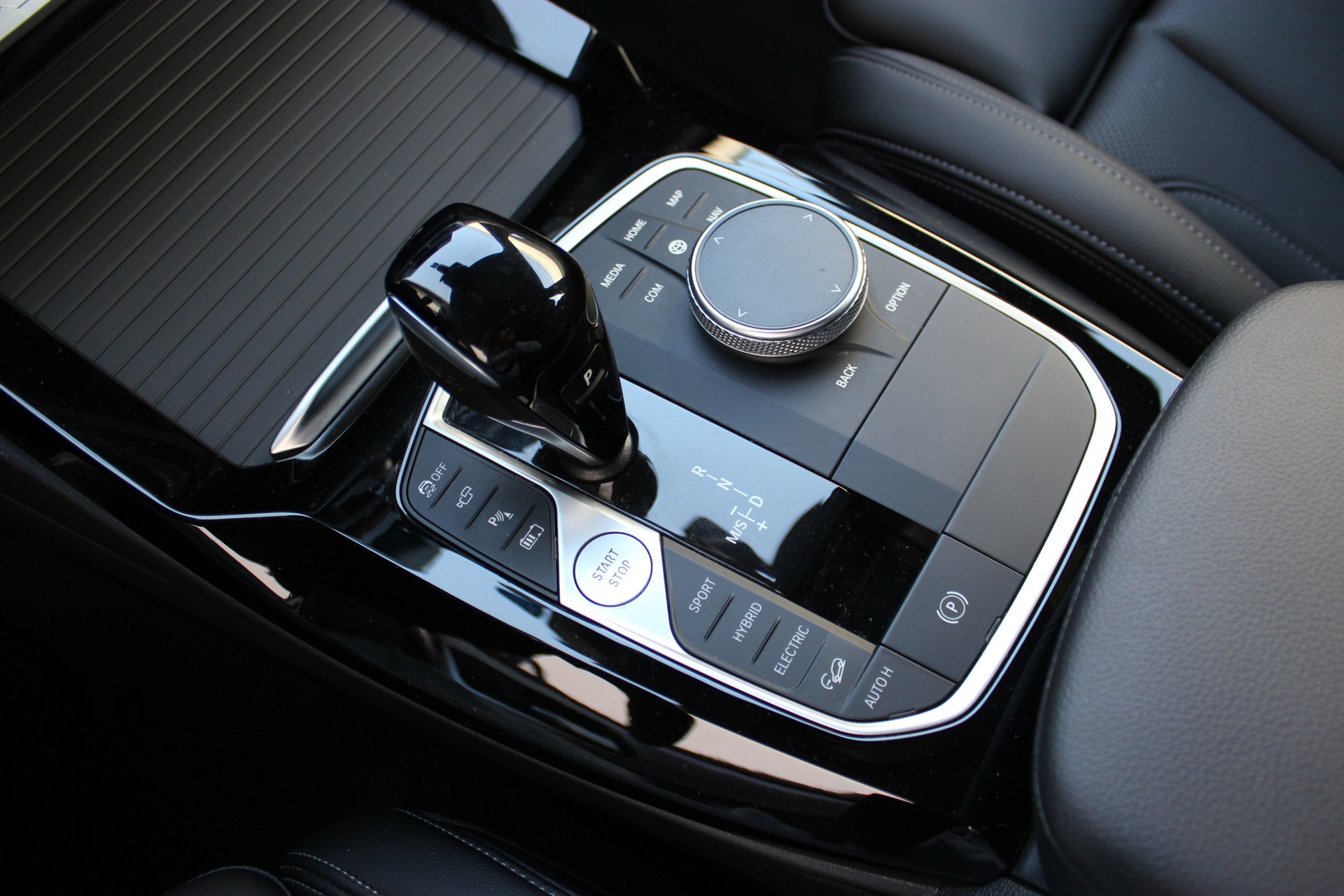 BMW X3 xDrive 30e M Sport-image-23