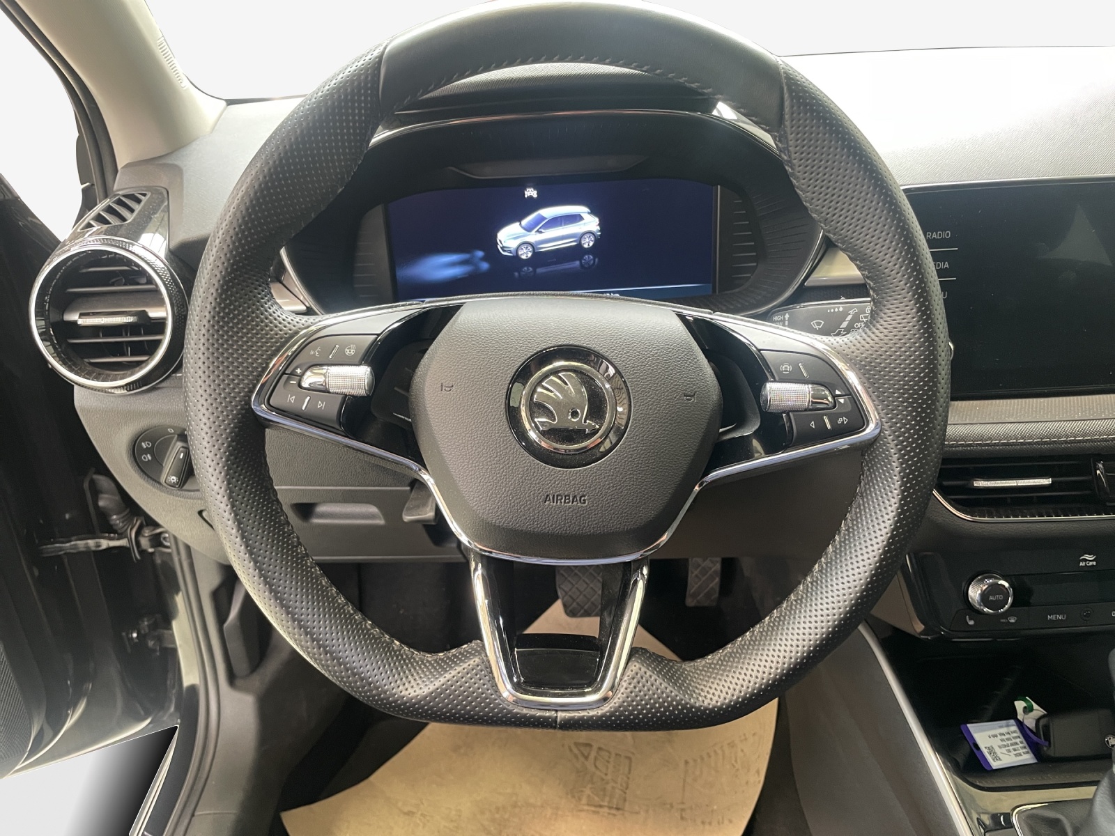 SKODA Fabia 1.0 TSI Style DSG-image-9