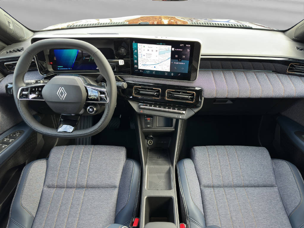 RENAULT R4 E-Tech Comfort Range techno-image-4