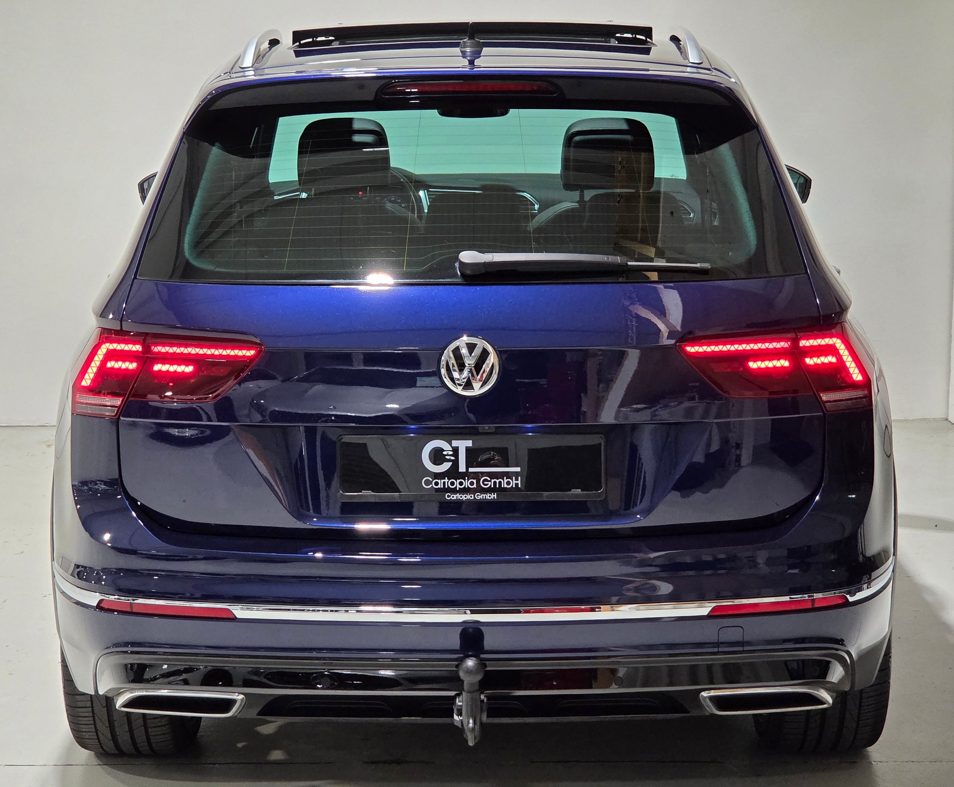 VW Tiguan 2.0TSI RLine 4Motion DSG-image-3