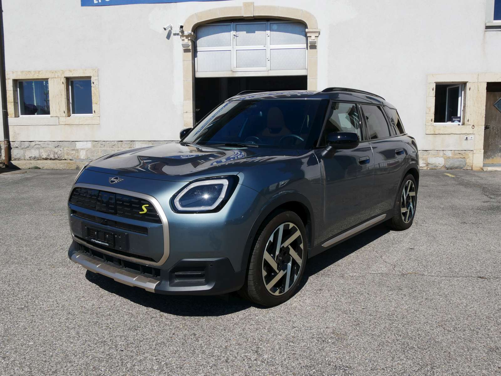 MINI Countryman SE ALL 4-image-0