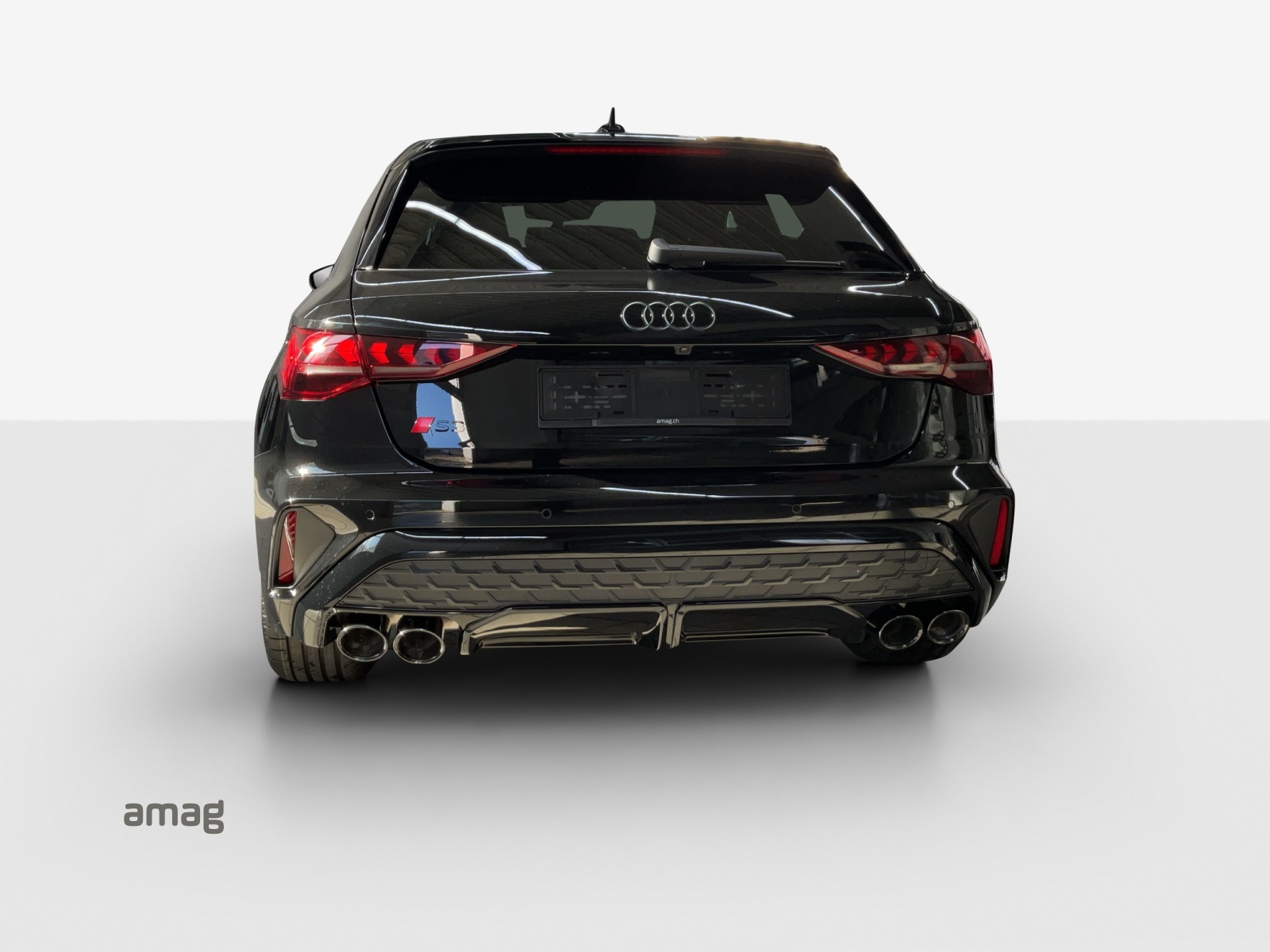 AUDI S3 Sportback TFSI quattro S-tronic-image-3