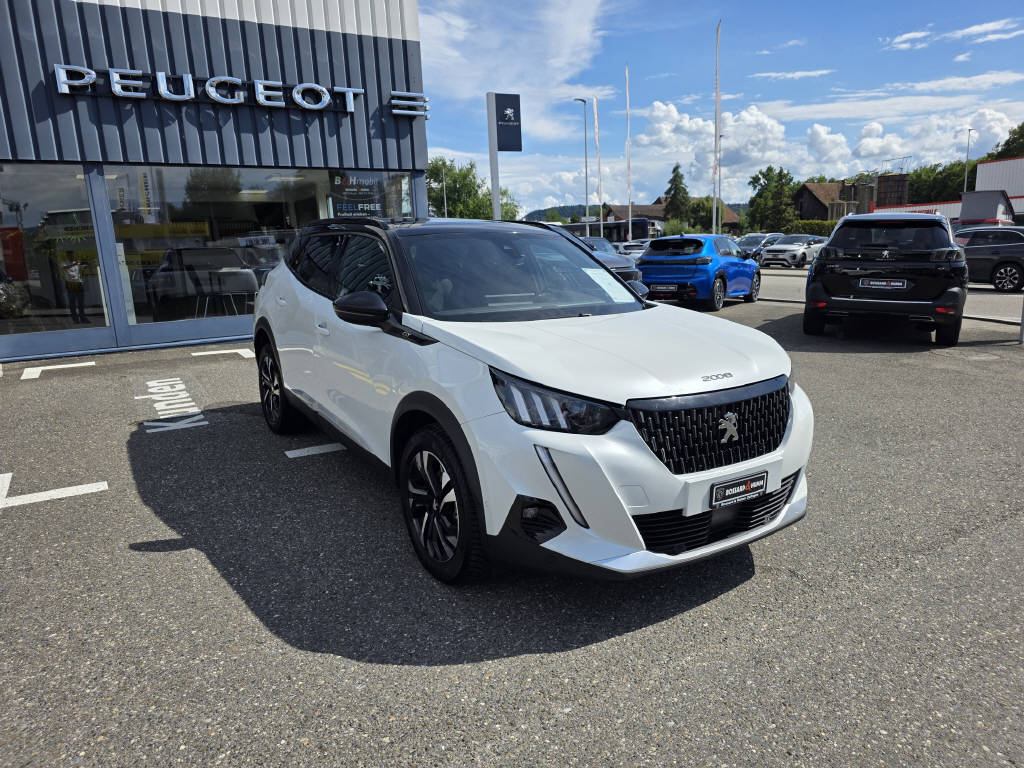 PEUGEOT 2008 1.2 PureTech 130 GT-image-0