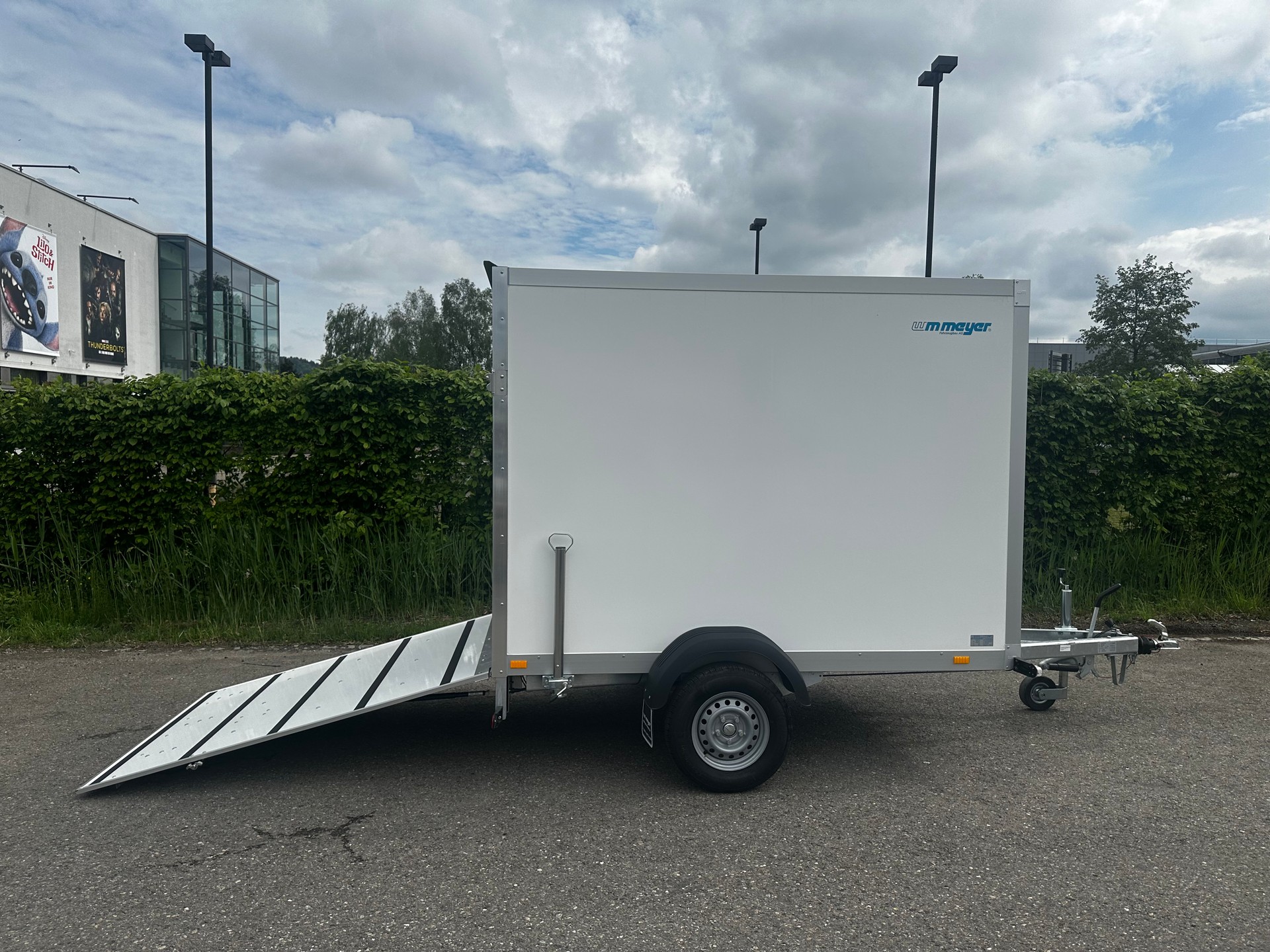 WM MEYER AZ 1325/126 S35 HK-image-0