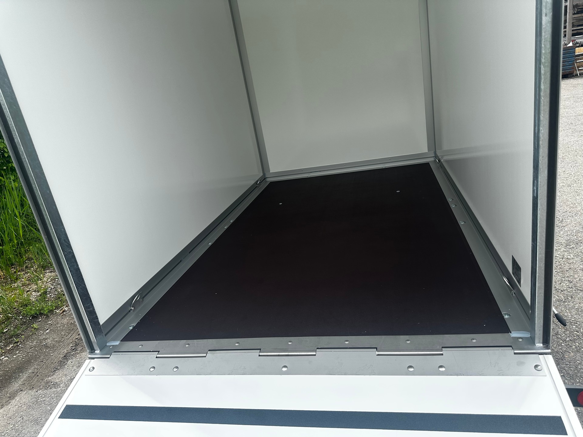 WM MEYER AZ 1325/126 S35 HK-image-14