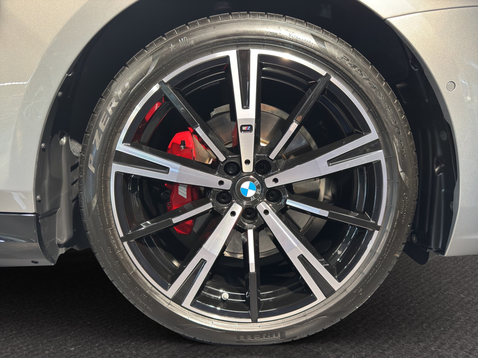 BMW 530e xDrive M Sport-image-15