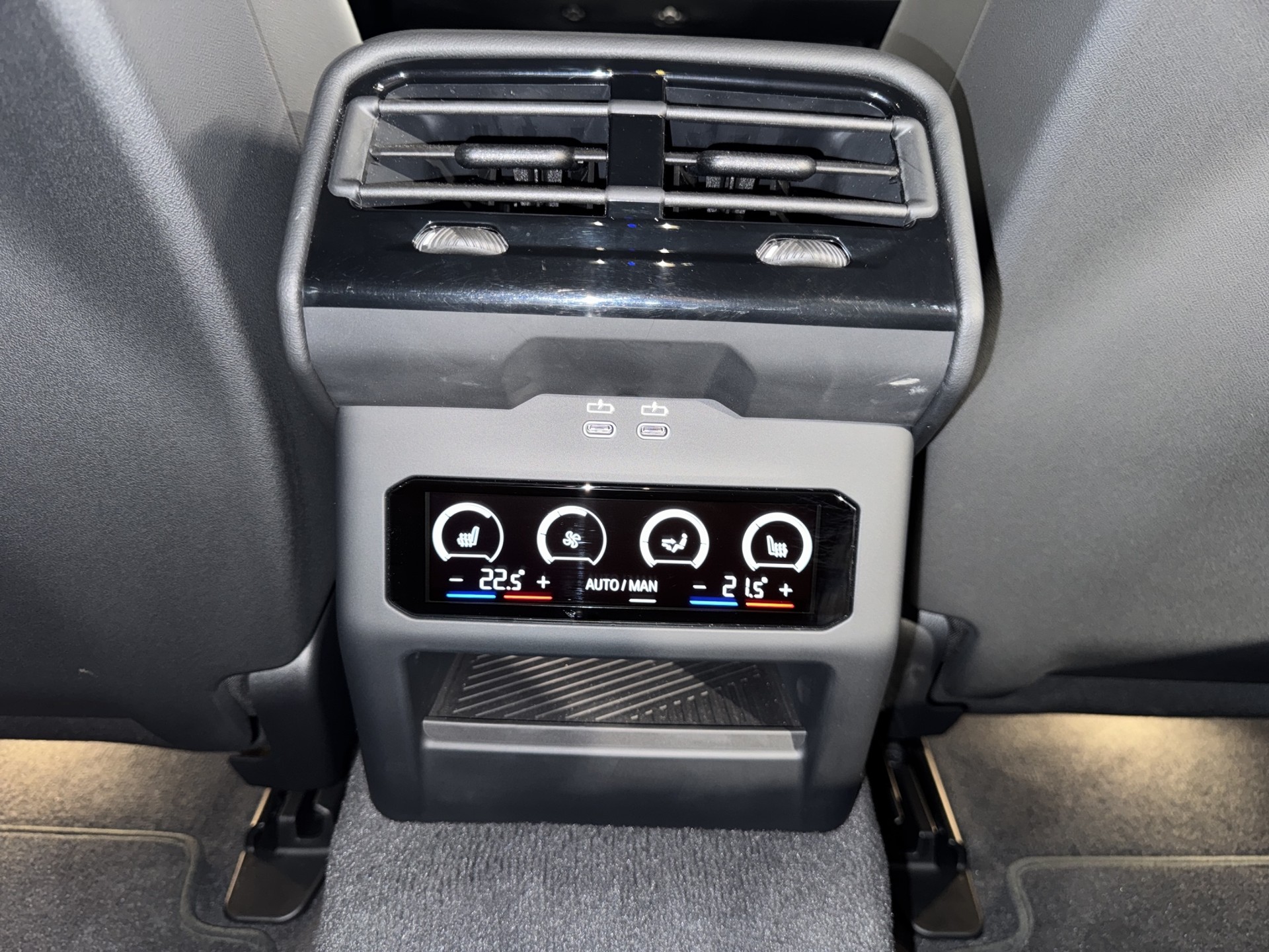 BMW 530e xDrive M Sport-image-10