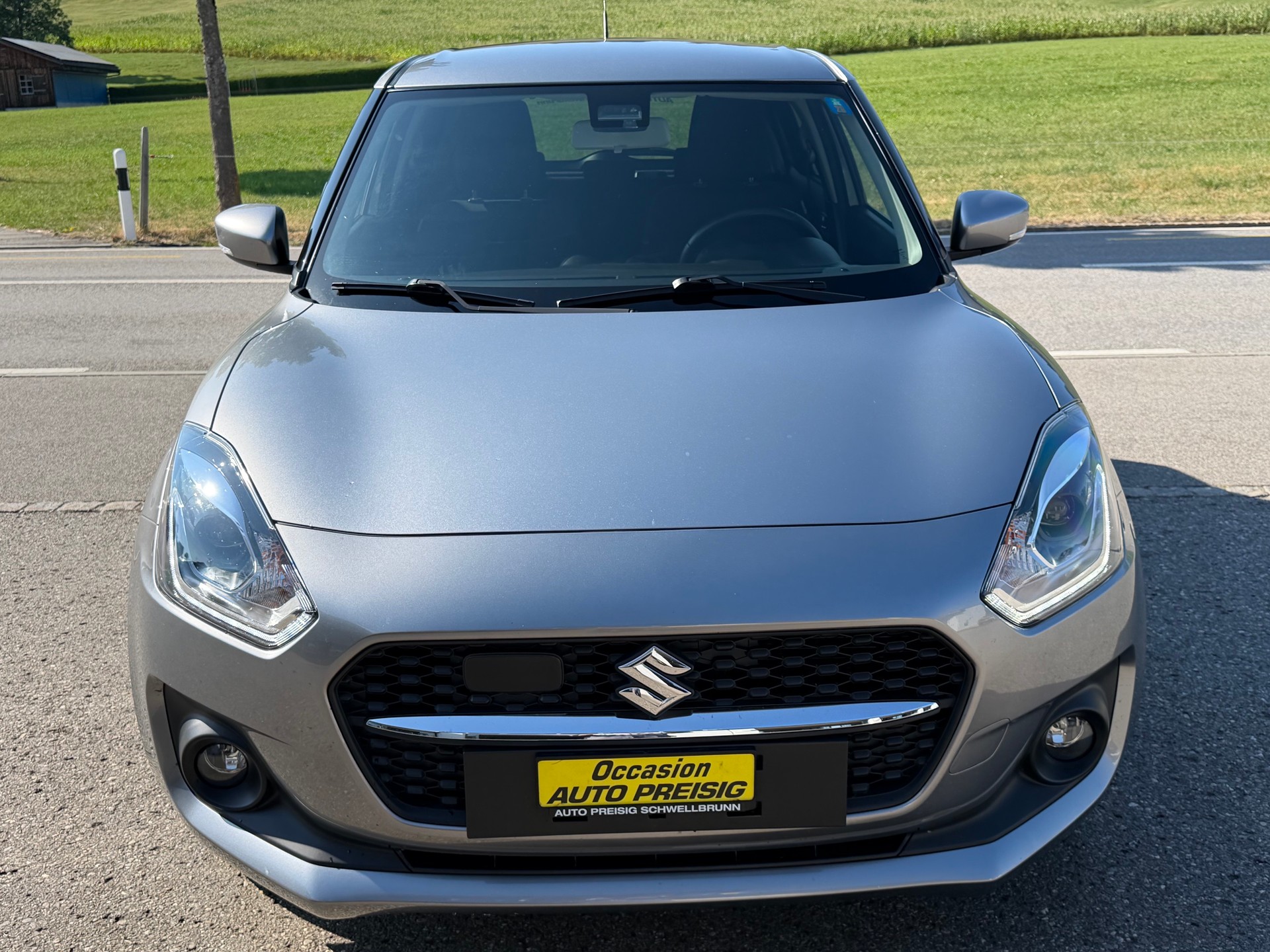 SUZUKI Swift 1.2 Compact Top 4x4 Hybrid-image-0