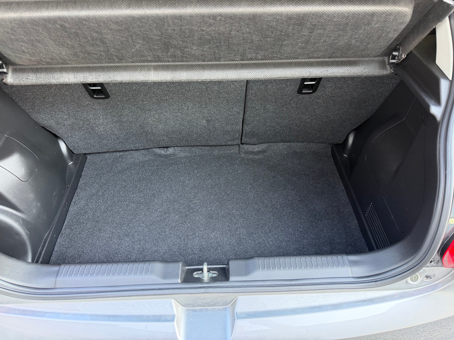 SUZUKI Swift 1.2 Compact Top 4x4 Hybrid-image-14