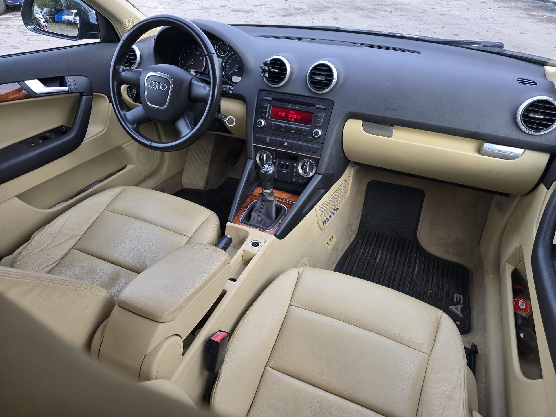 AUDI A3 Sportback 1.8 TFSI Ambiente quattro-image-11