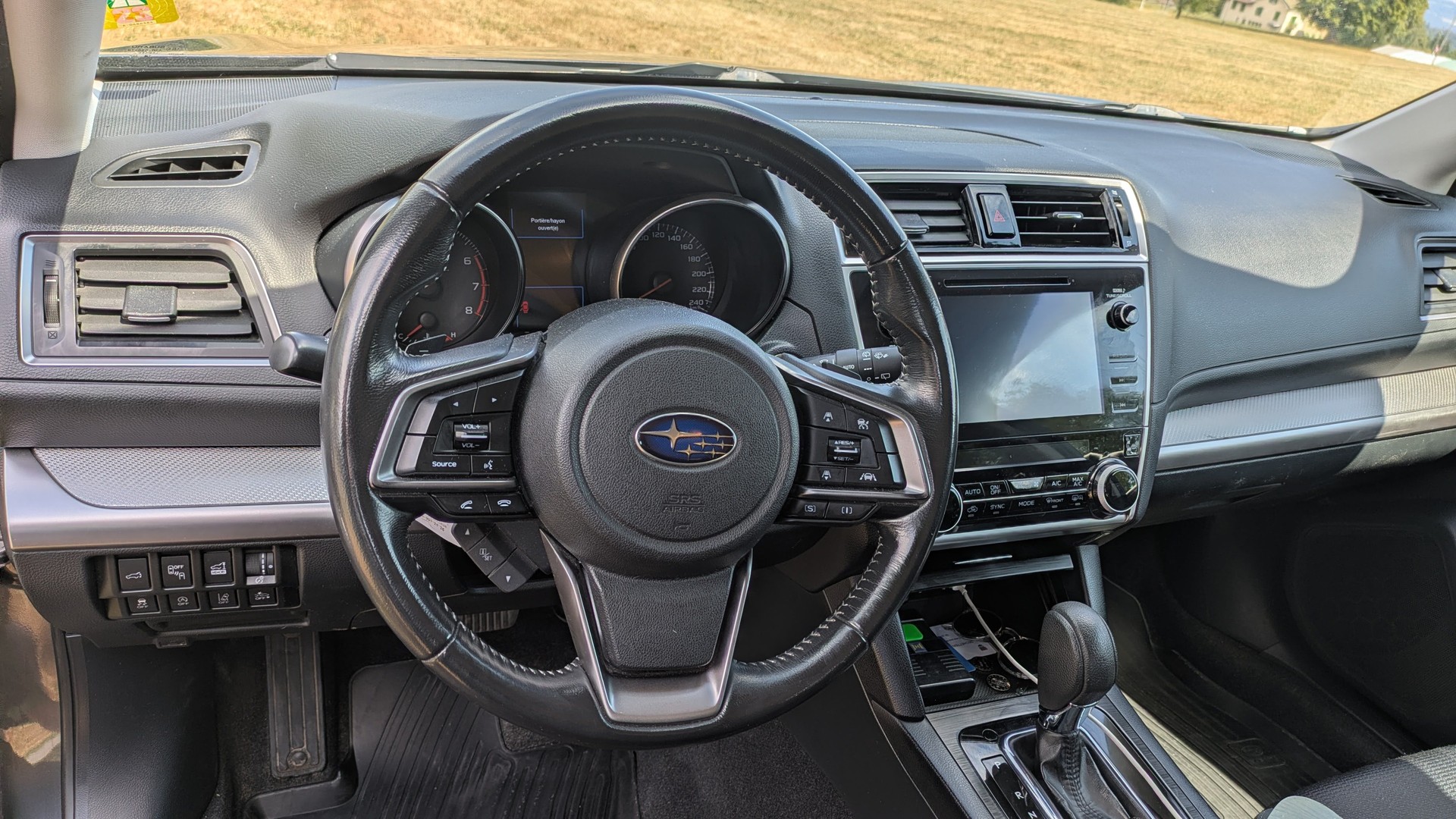 SUBARU 2.5i Swiss Plus-image-4