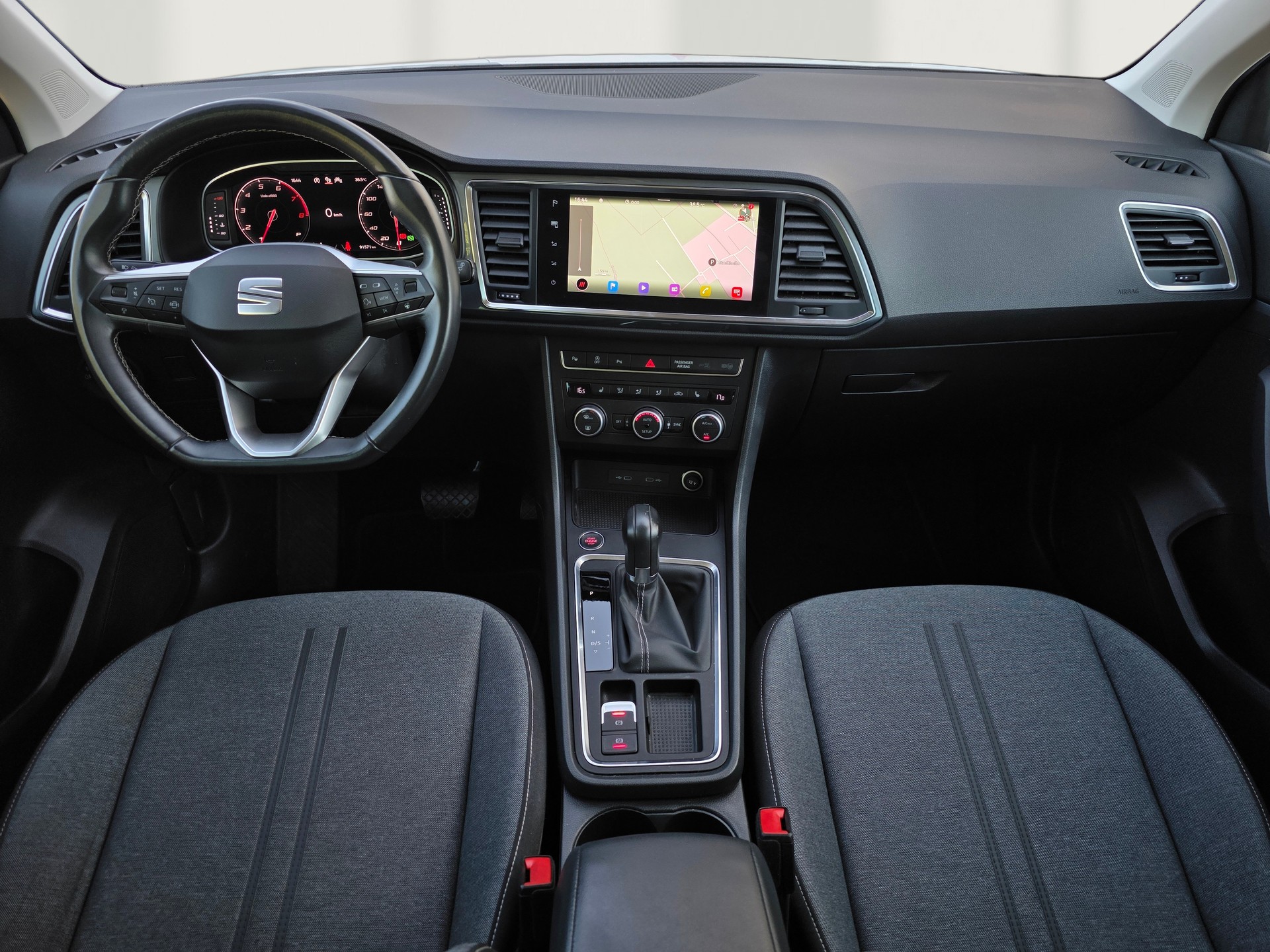 SEAT Ateca 1.5 TSI EVO DSG Style * CH-Fahrzeug * Top Zustand *-image-10