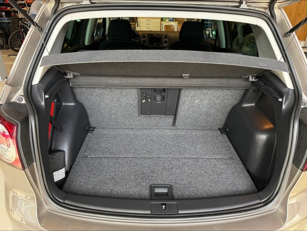 VW Golf Plus 1.4 TSI Trendline DSG-image-14