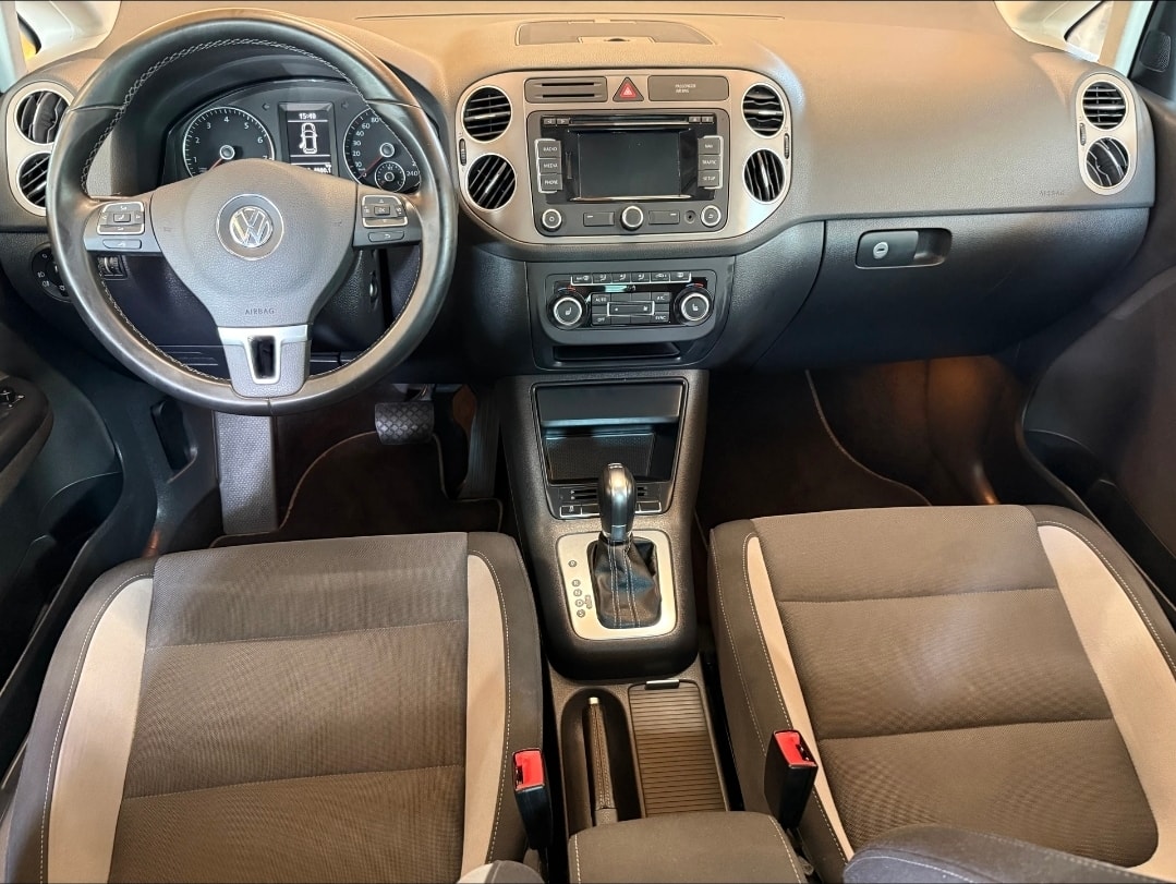 VW Golf Plus 1.4 TSI Trendline DSG-image-8
