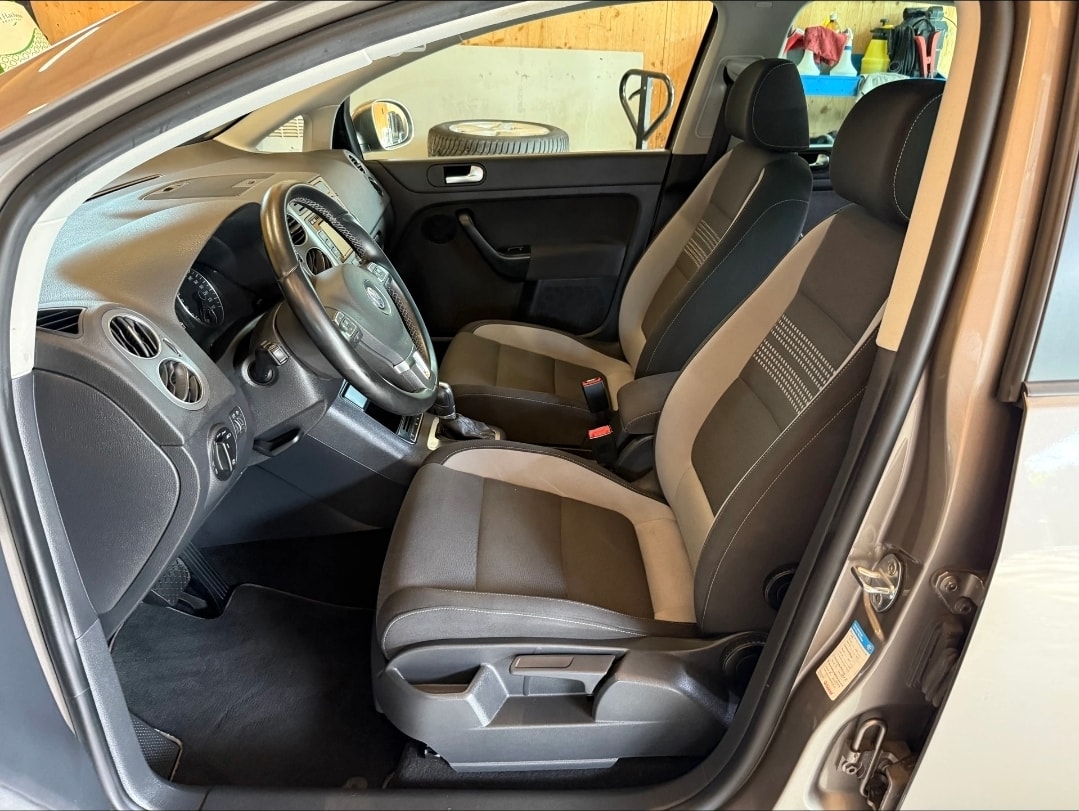 VW Golf Plus 1.4 TSI Trendline DSG-image-6