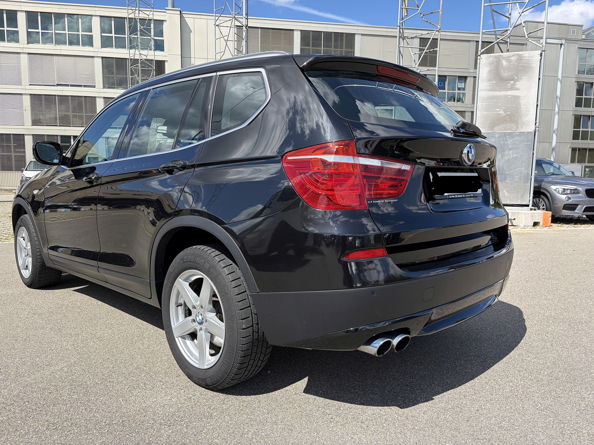 BMW 28i xDrive-image-2