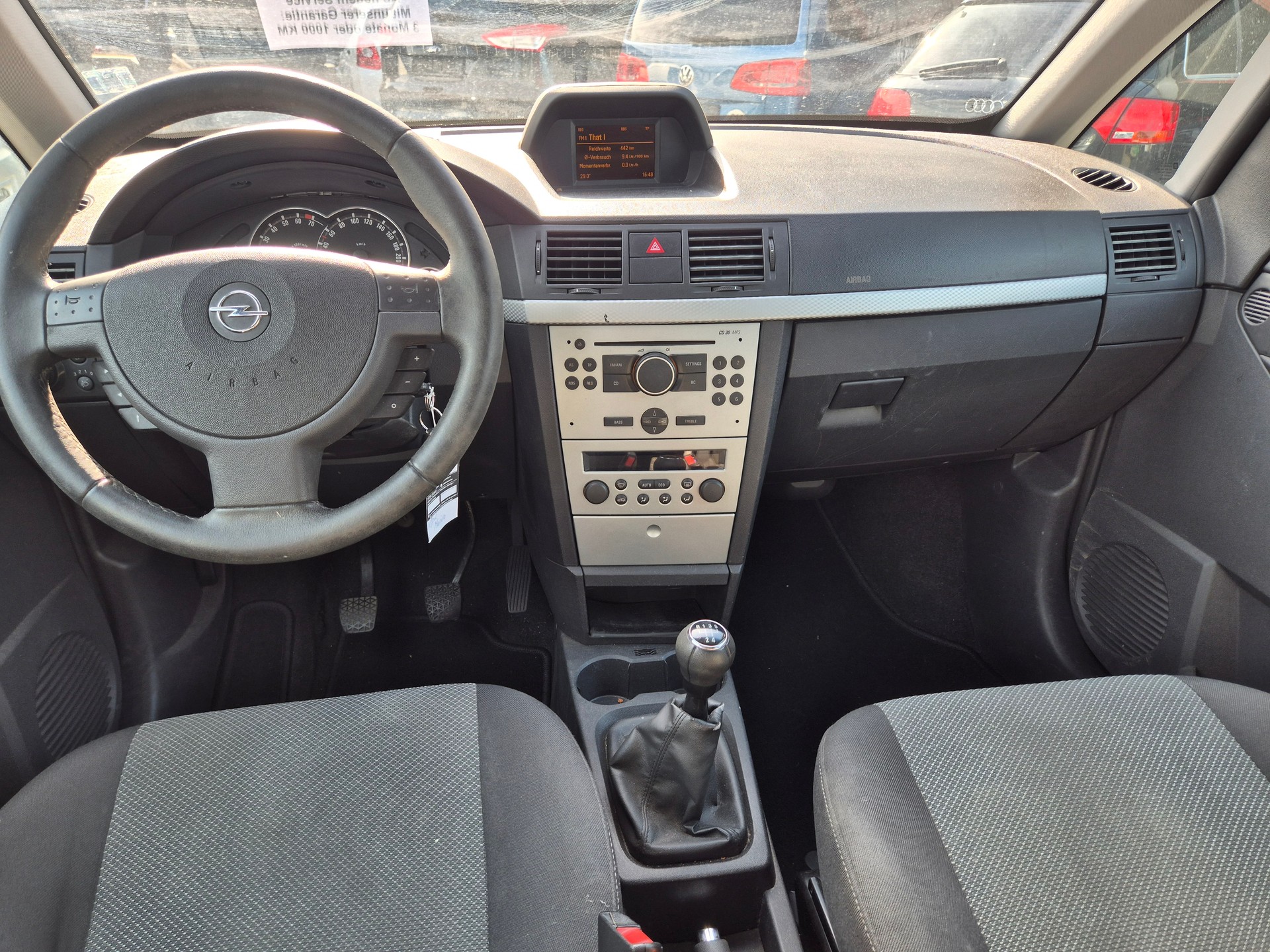 OPEL Meriva 1.8i 16V Cosmo-image-8