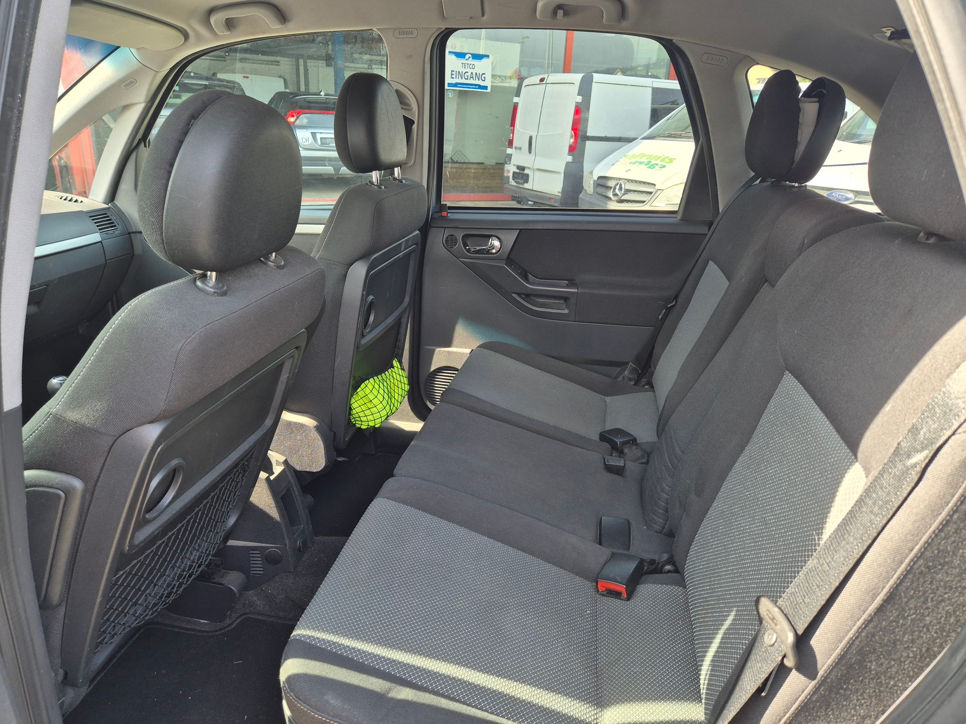 OPEL Meriva 1.8i 16V Cosmo-image-14