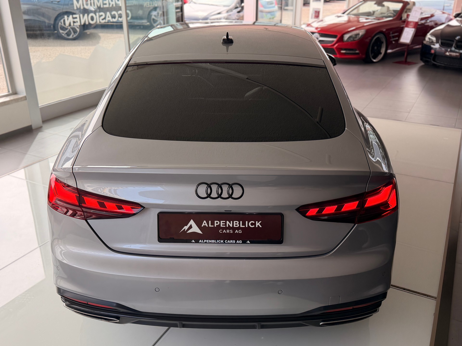 AUDI A5 Sportback 40 TDI S-line S-tronic-image-8