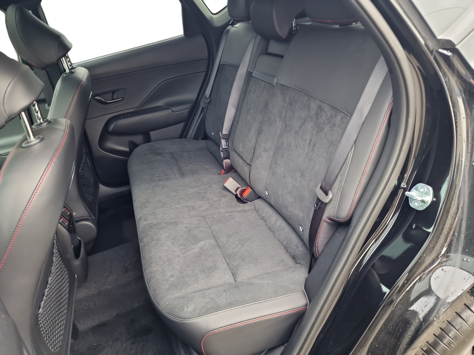 HYUNDAI Kona 1.6 T-GDi N Line Premium 4WD Panorama-image-25