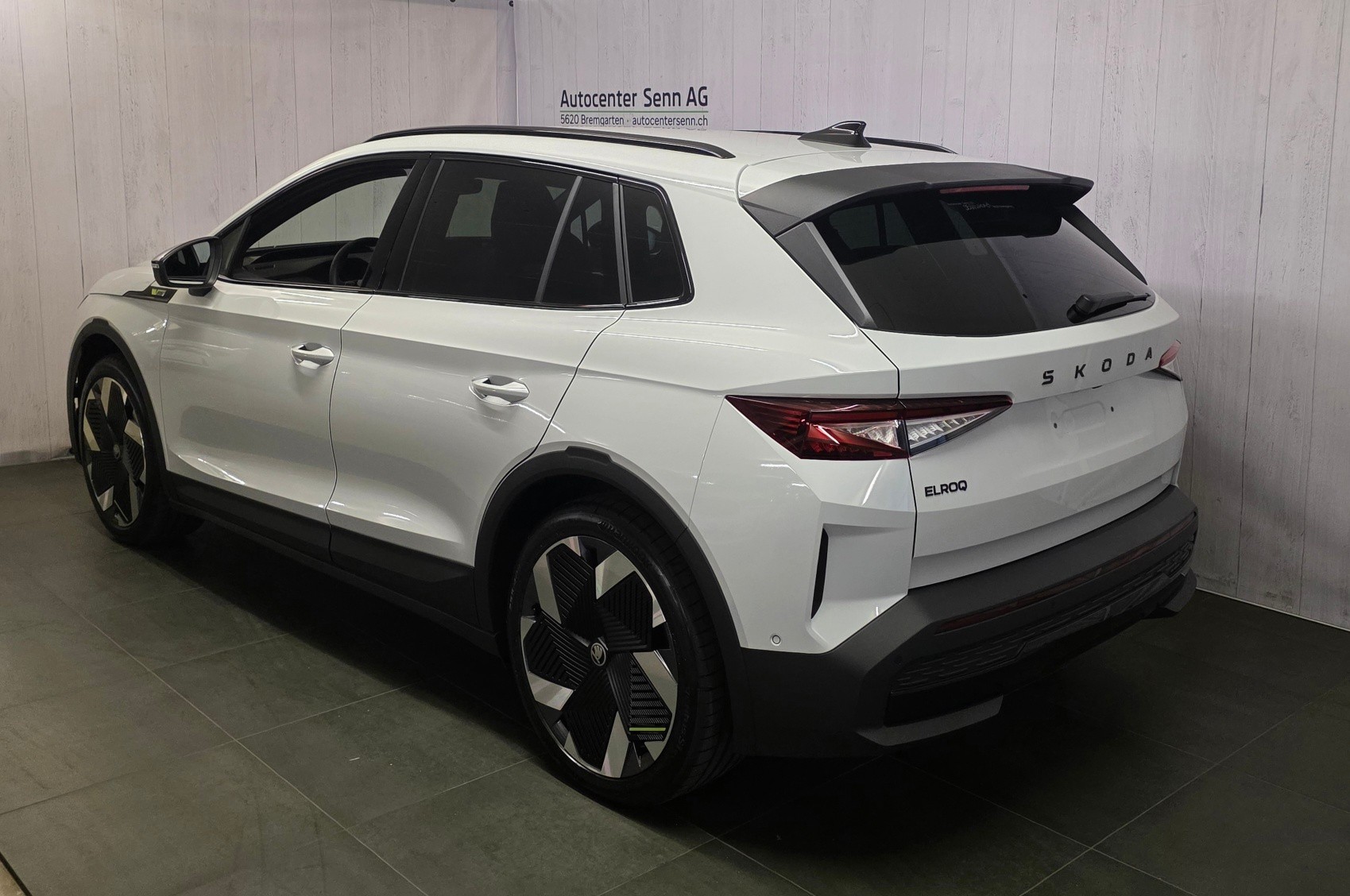 SKODA Elroq RS 4x4-image-3