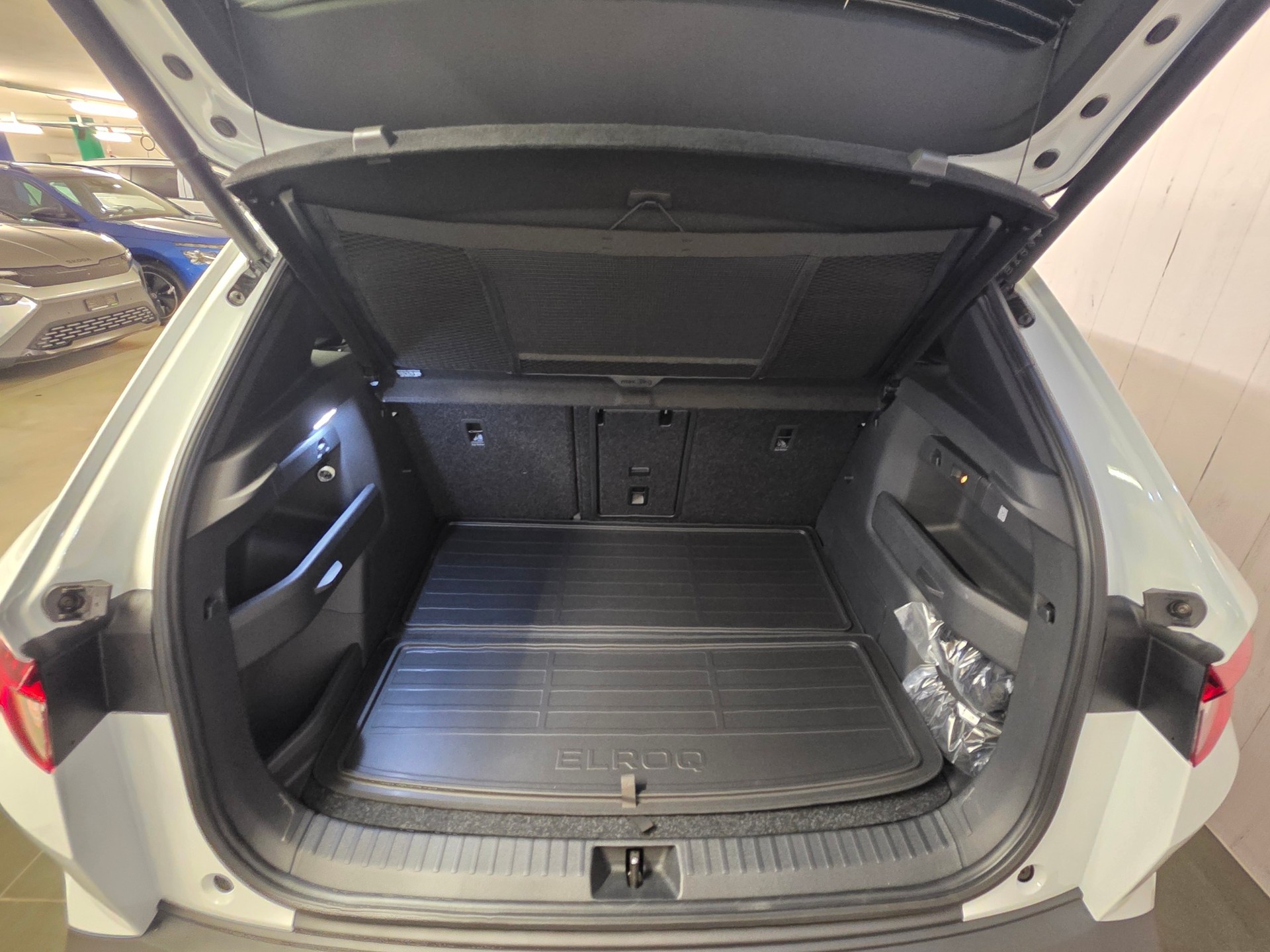 SKODA Elroq RS 4x4-image-8