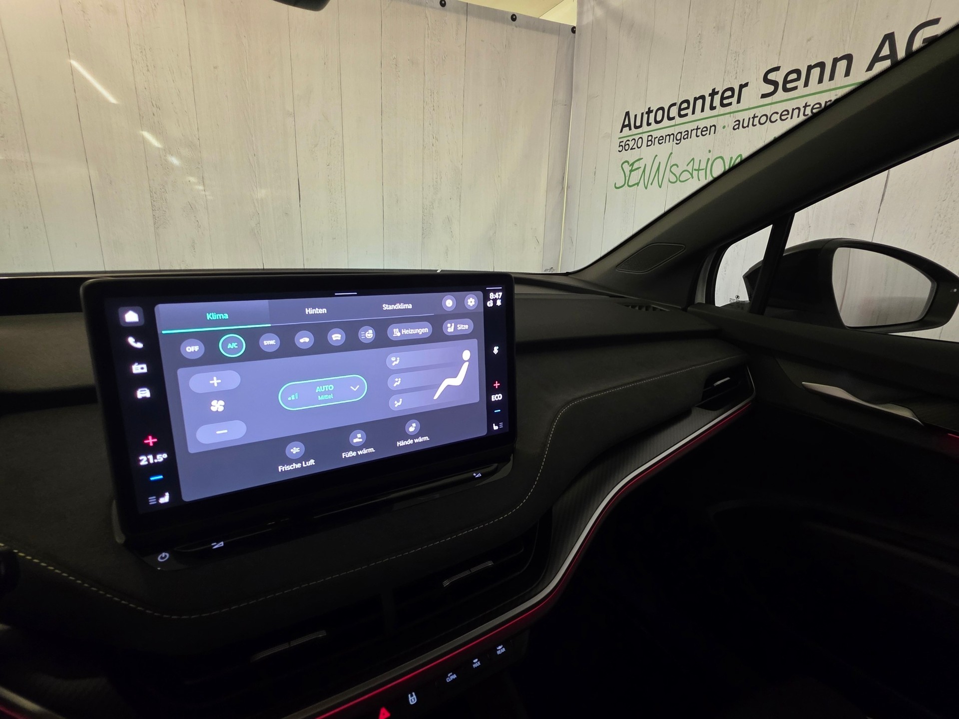 SKODA Elroq RS 4x4-image-16