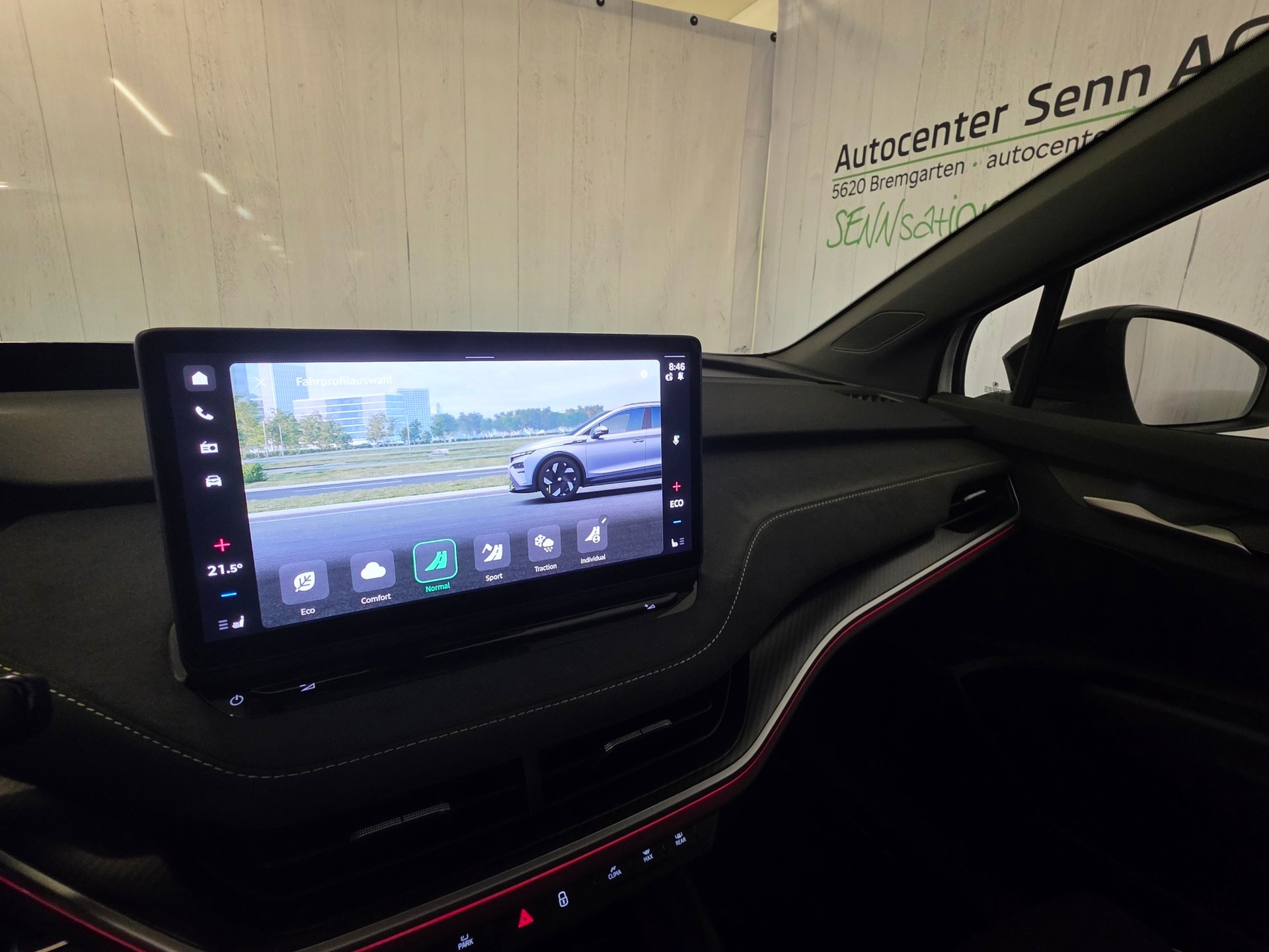 SKODA Elroq RS 4x4-image-15