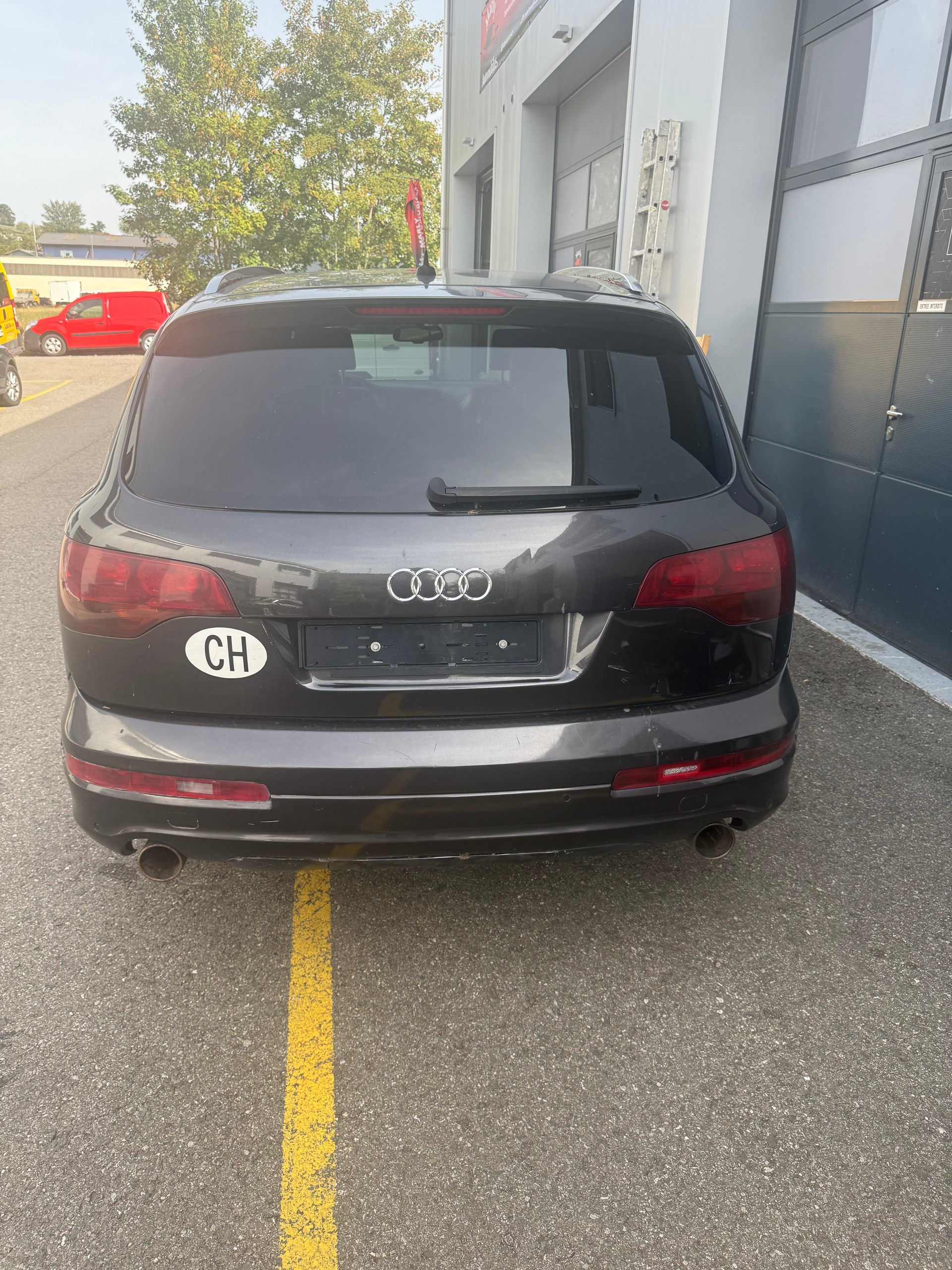AUDI Q7 3.0 TDI quattro tiptronic-image-2