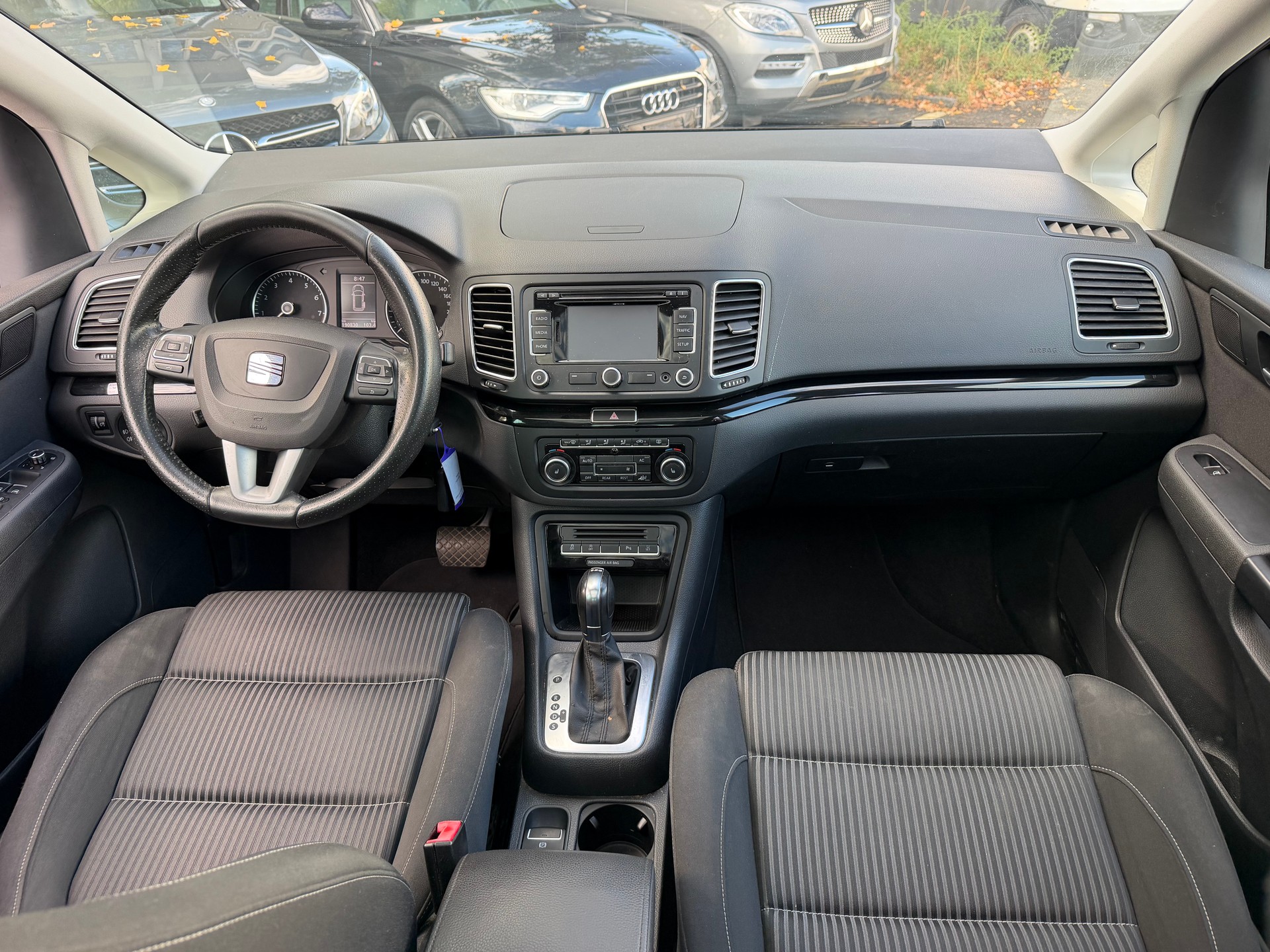 SEAT Alhambra 1.4 TSI Reference Eco DSG-image-8