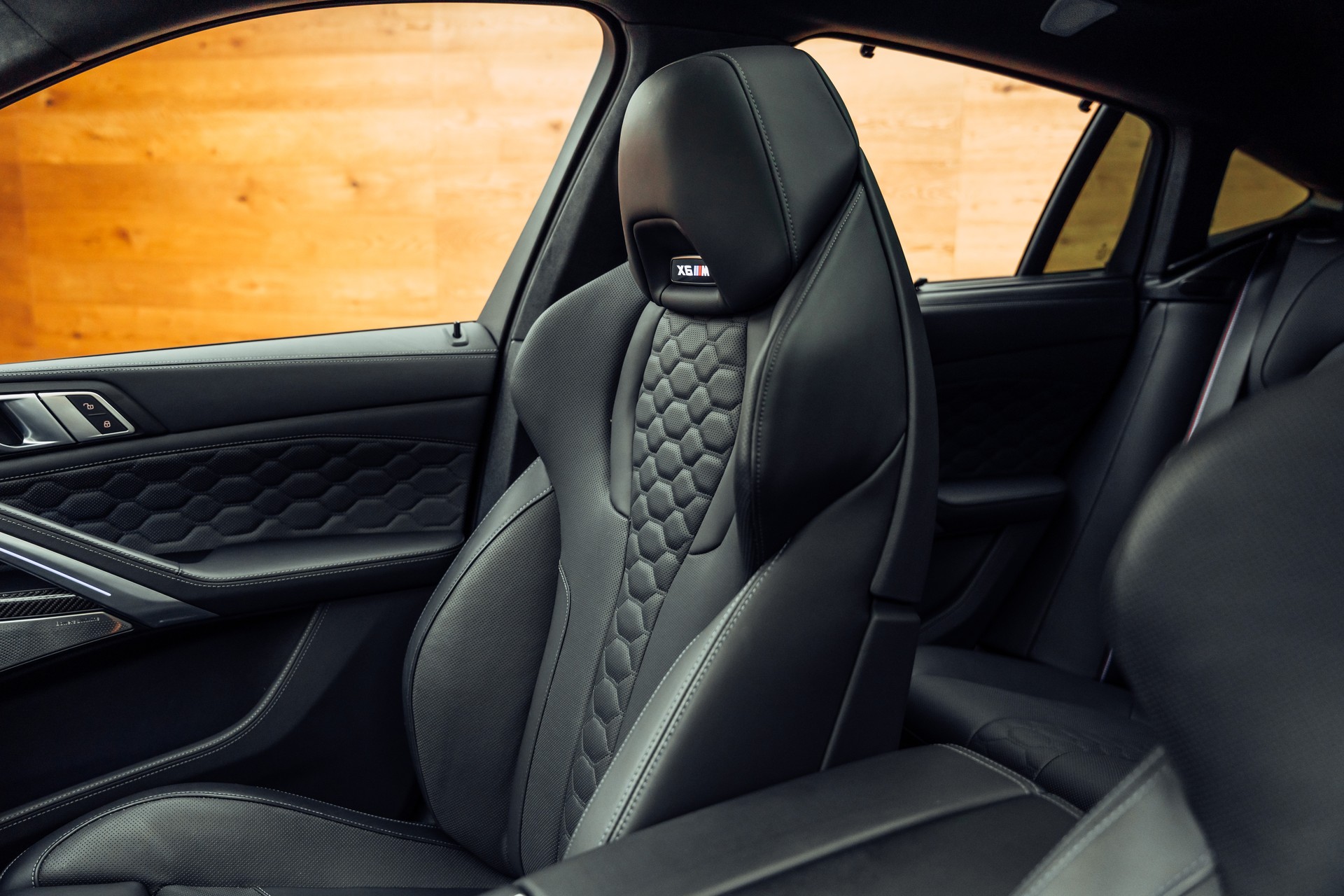 BMW X6M Steptronic M Competition-image-6