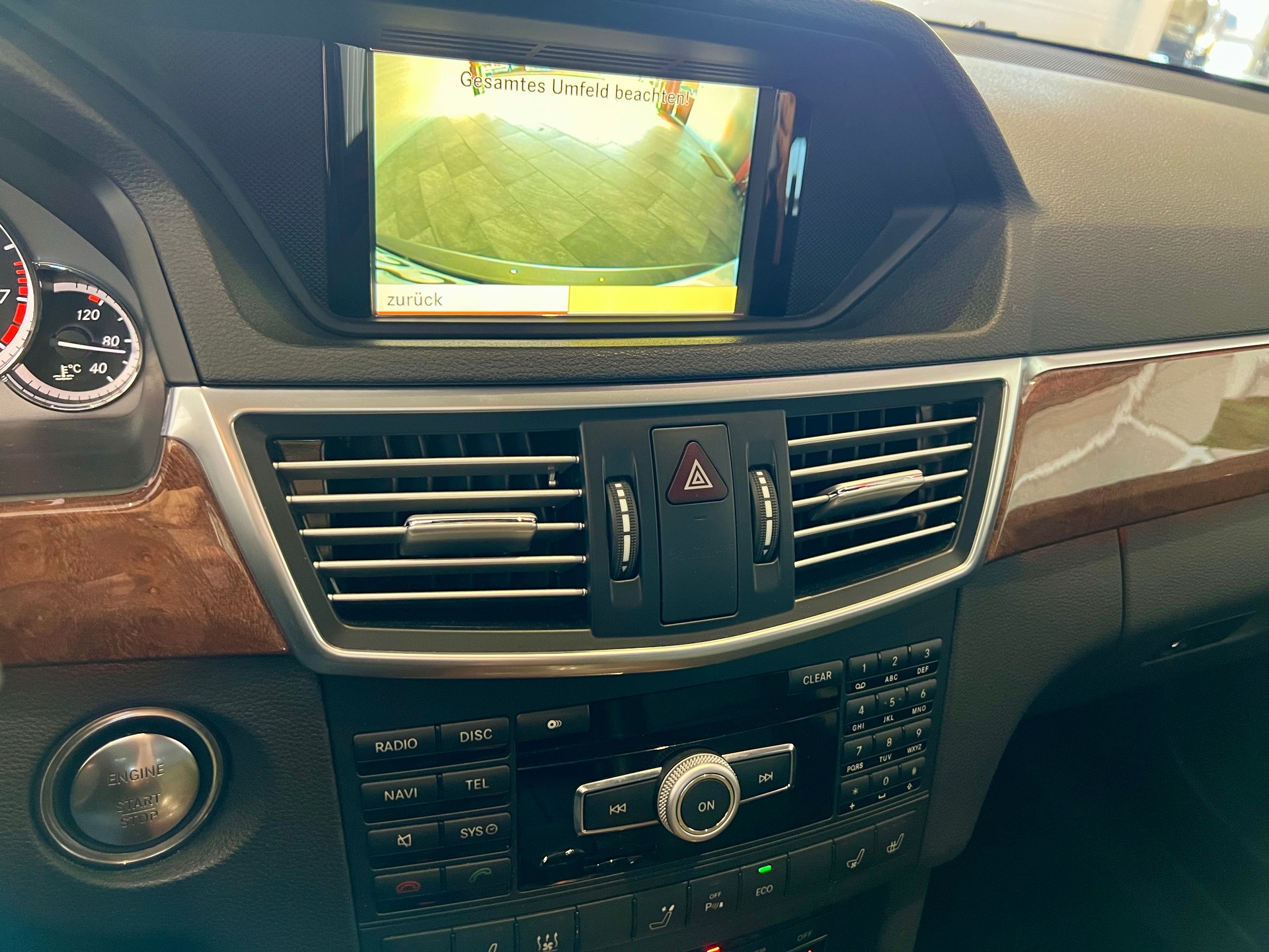 MERCEDES-BENZ E 500 CGI 4Matic 7G-Tronic AMG-LINE-image-25