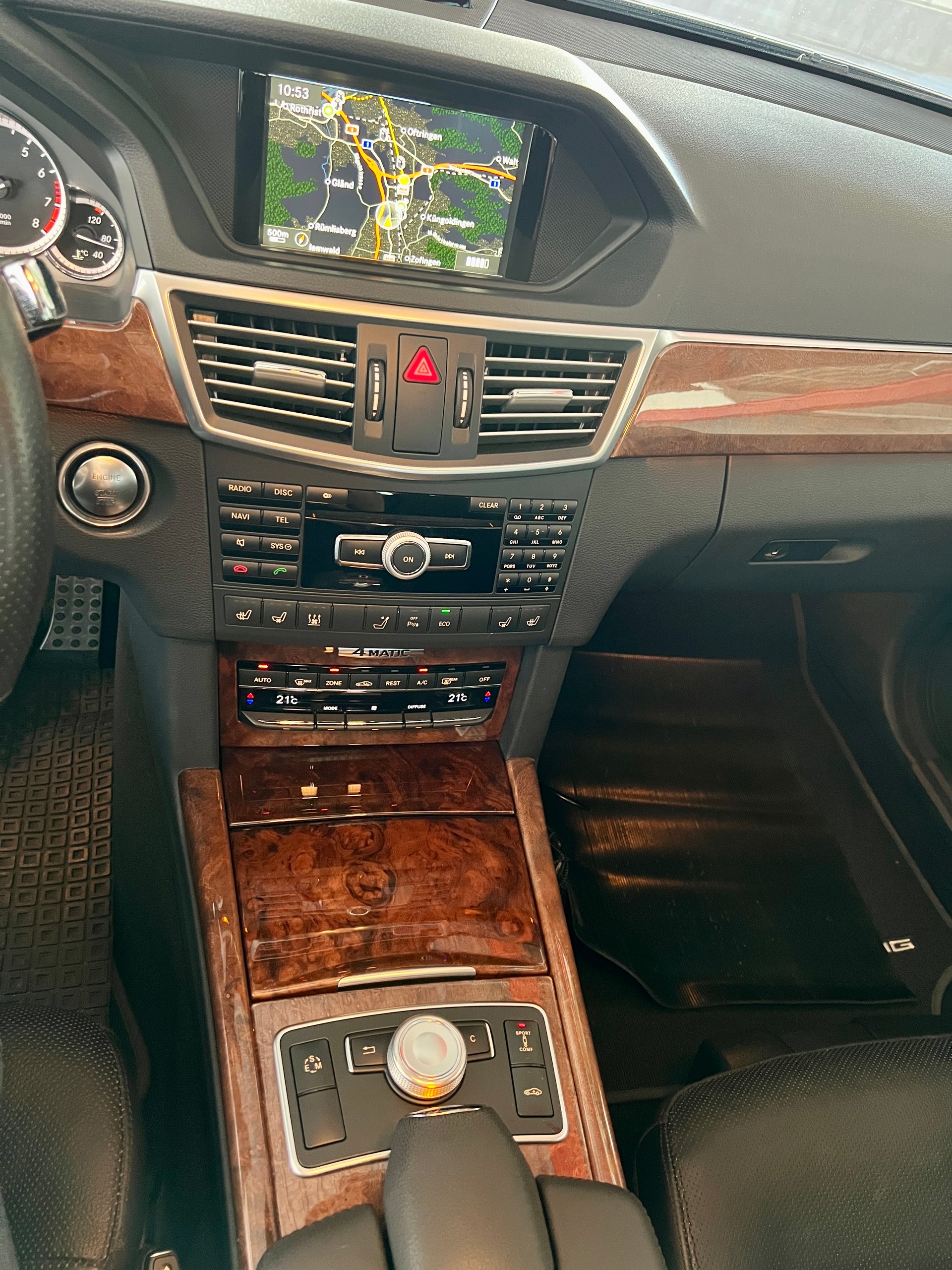 MERCEDES-BENZ E 500 CGI 4Matic 7G-Tronic AMG-LINE-image-12