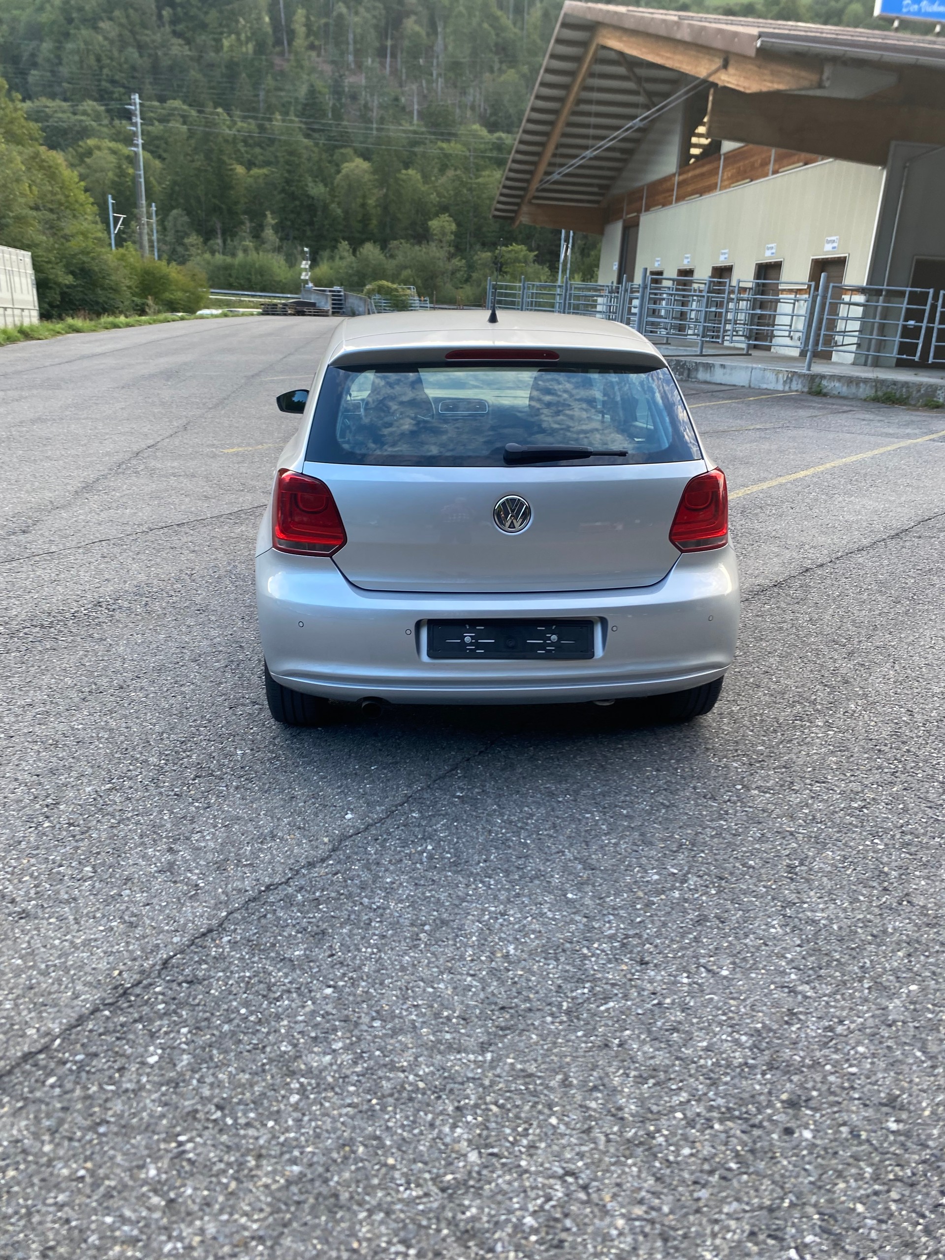 VW Polo 1.4 16V Trendline DSG-image-4