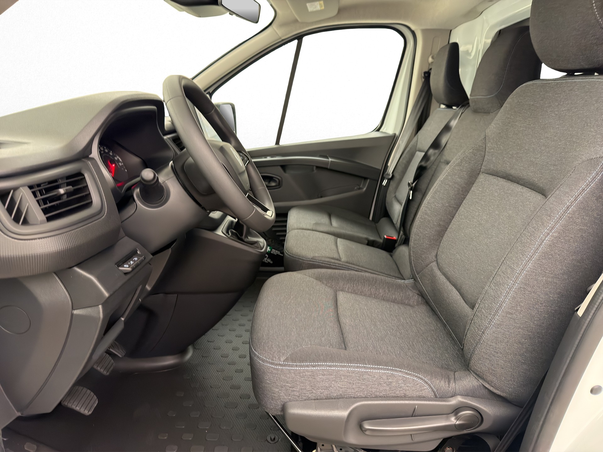 RENAULT Trafic Kaw. 2.8 t L1 H1 2.0 dCi-image-6