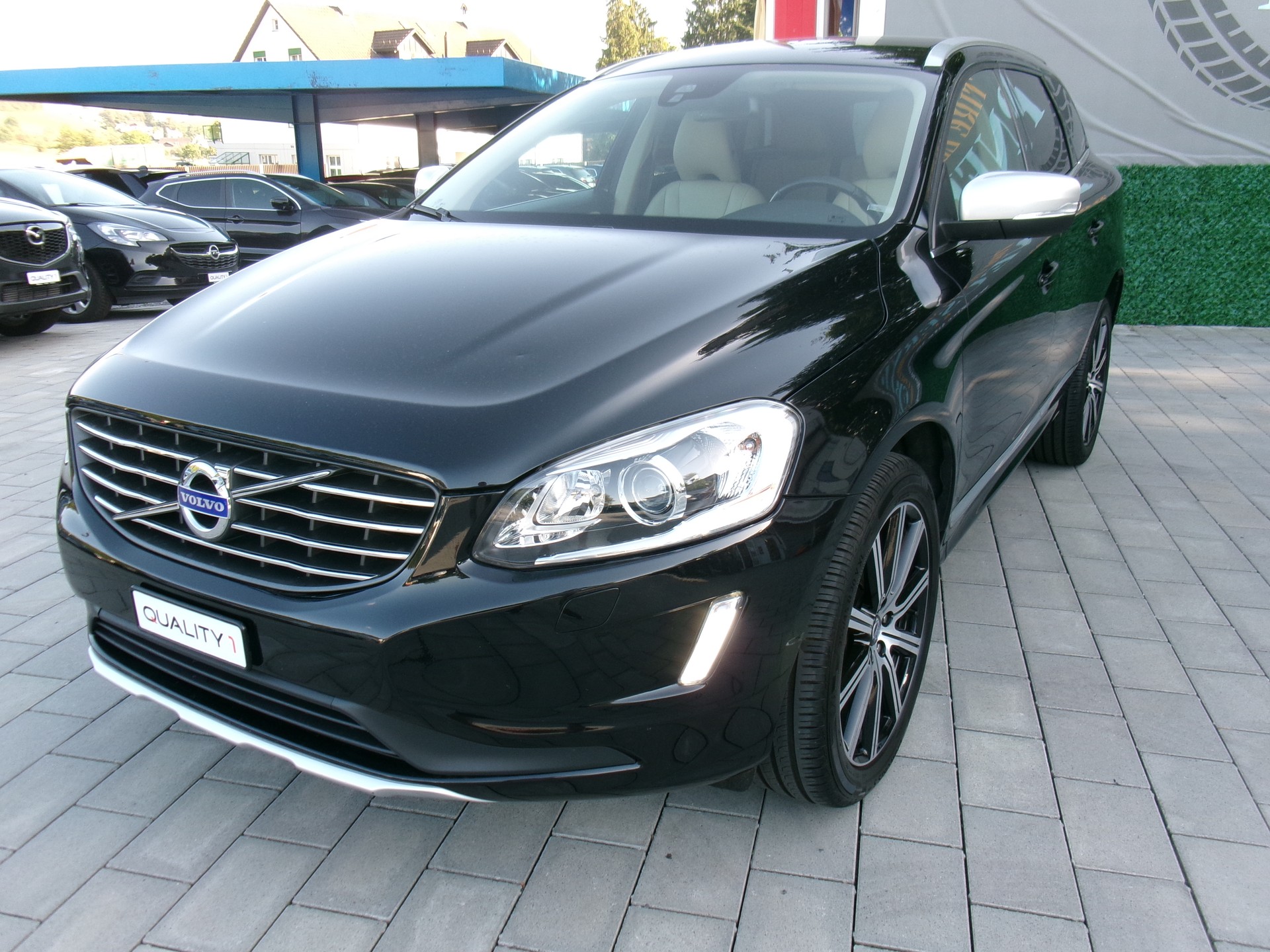 VOLVO XC60 D5 AWD Summum Geartronic