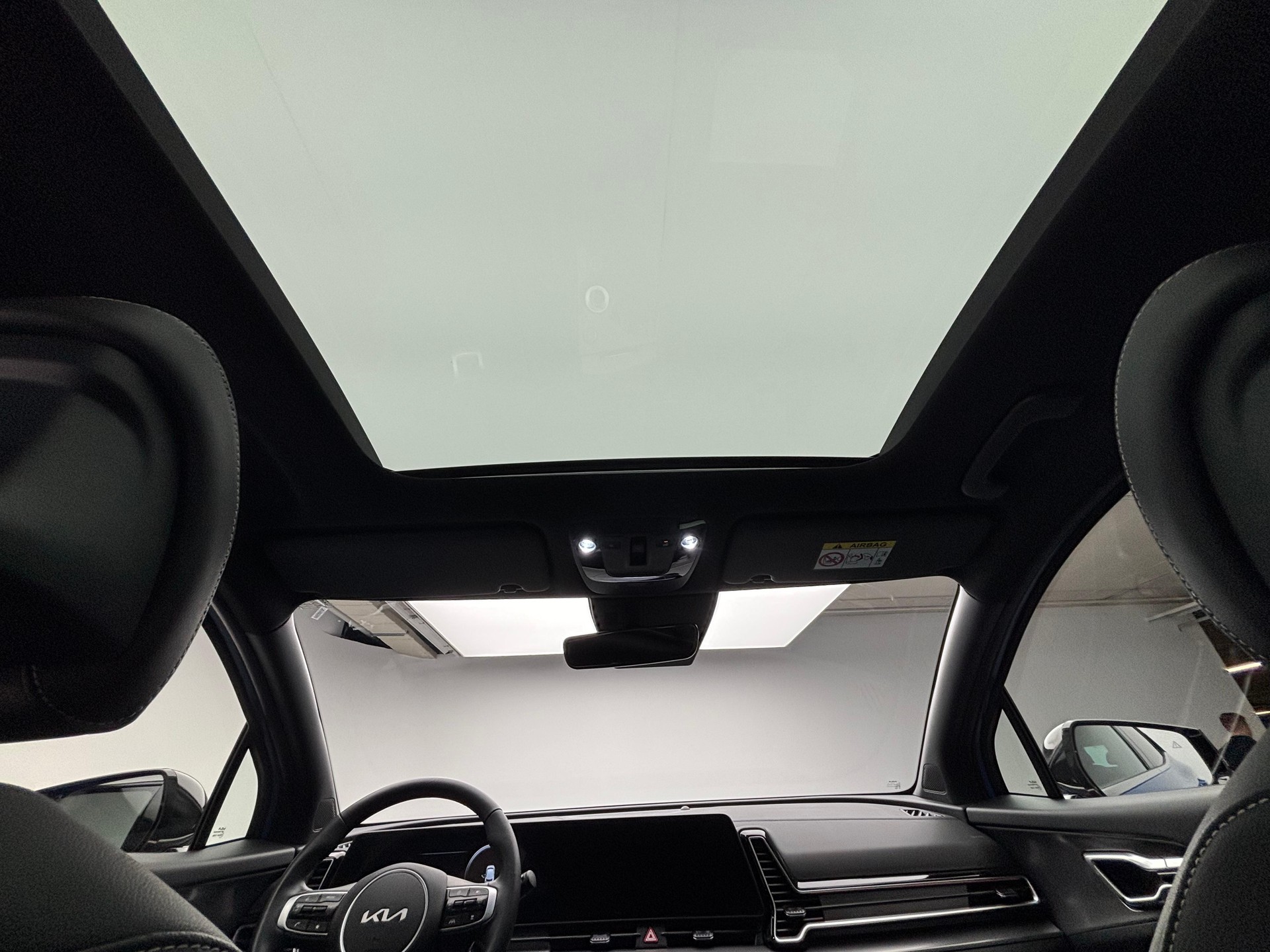 KIA Sportage 1.6 T-GDi PHEV GT-Line-image-12